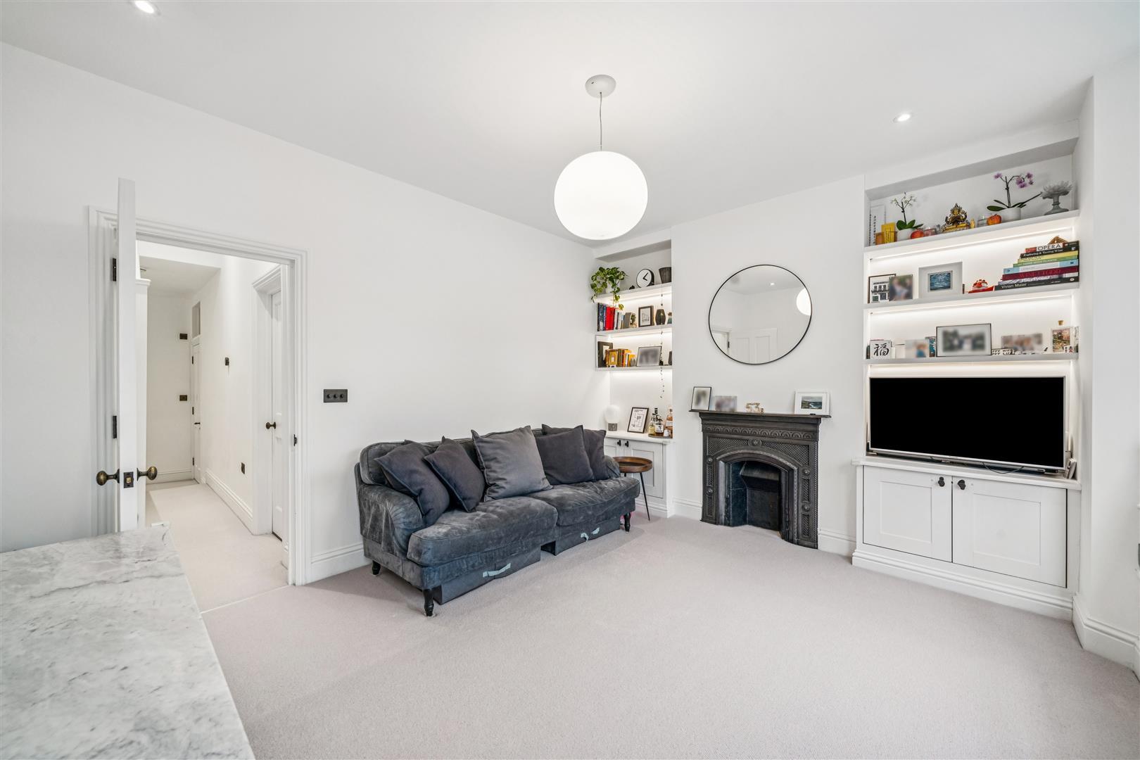 Property Image 35683715-cbd1-4fa8-bdb5-7d52a3a0daf7