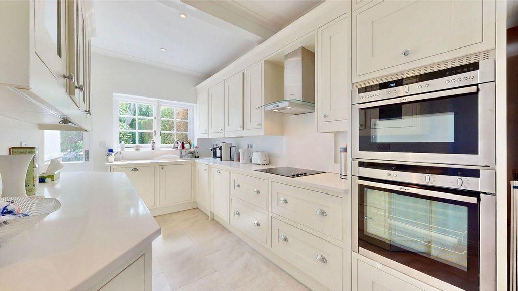 Property Image 356ae9a5-3577-414c-9078-abb3021143d2