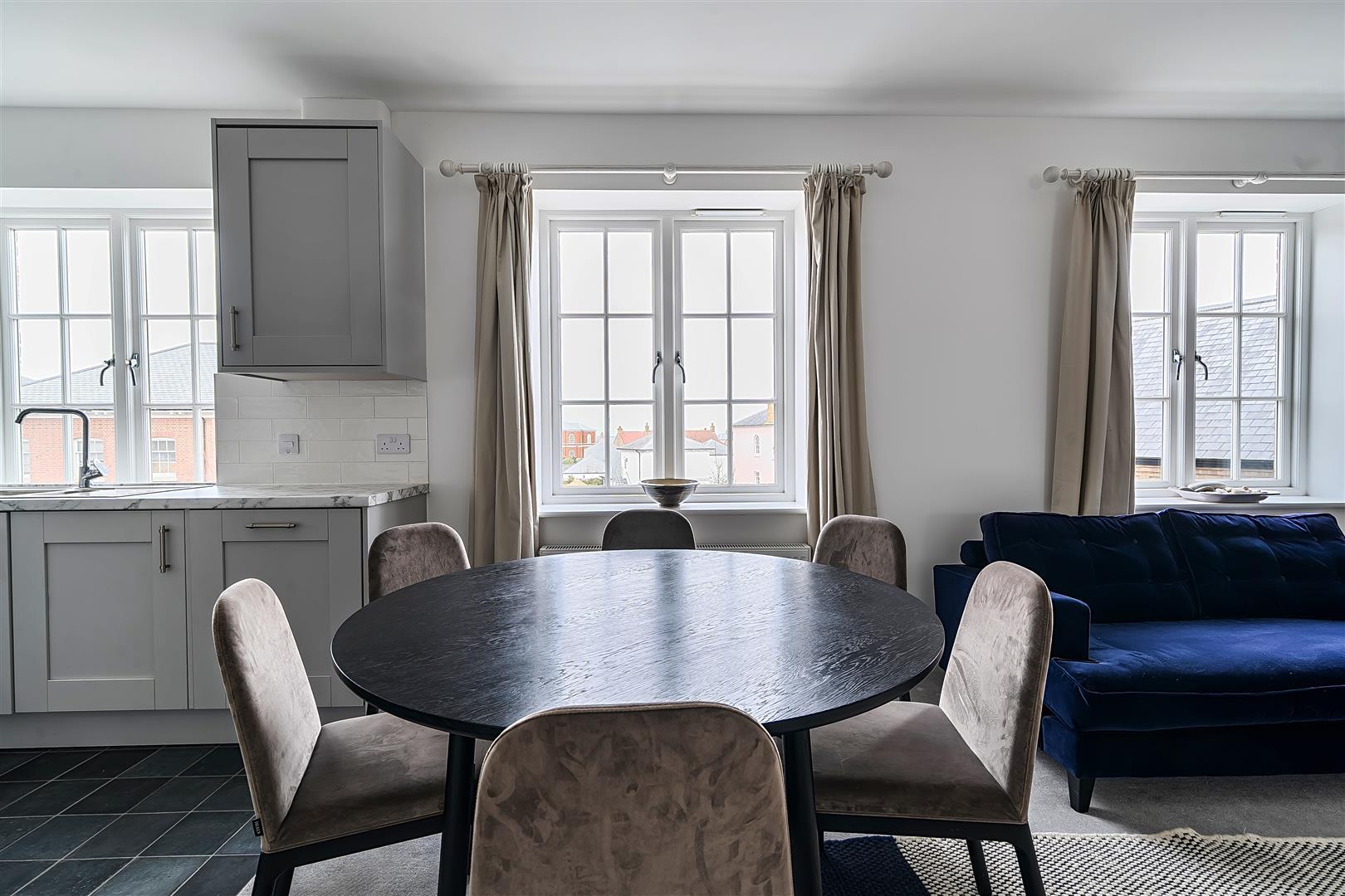Property Image 3570ff15-02ae-435e-9a6c-7146f897420f