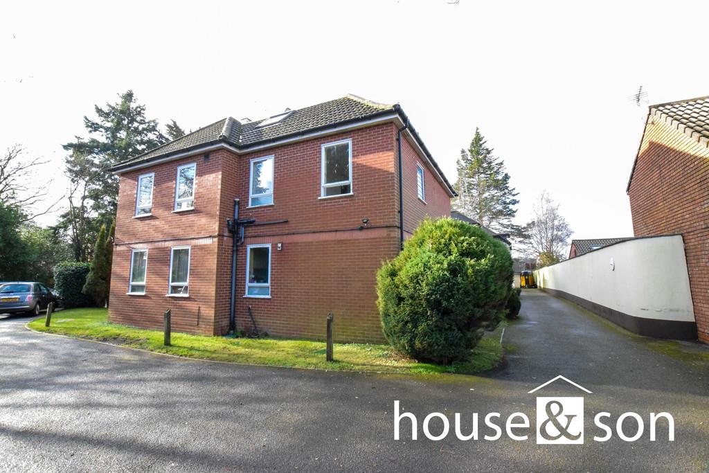 Property Image 35728c2c-ae6f-4e99-a54e-c8fe0098e49d