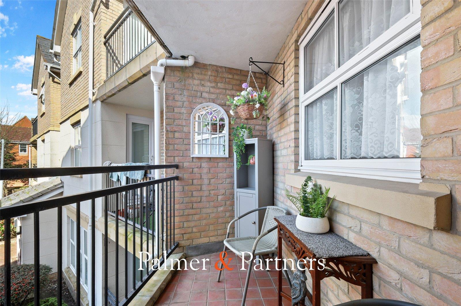 Property Image 35876351-f33b-455e-9f41-b88d41caa29b