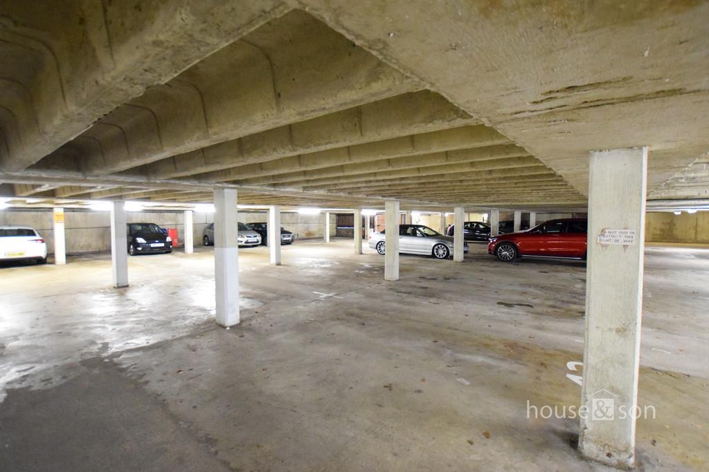 Property Image 358b6e40-5807-45d2-8902-24998b9dc9c1