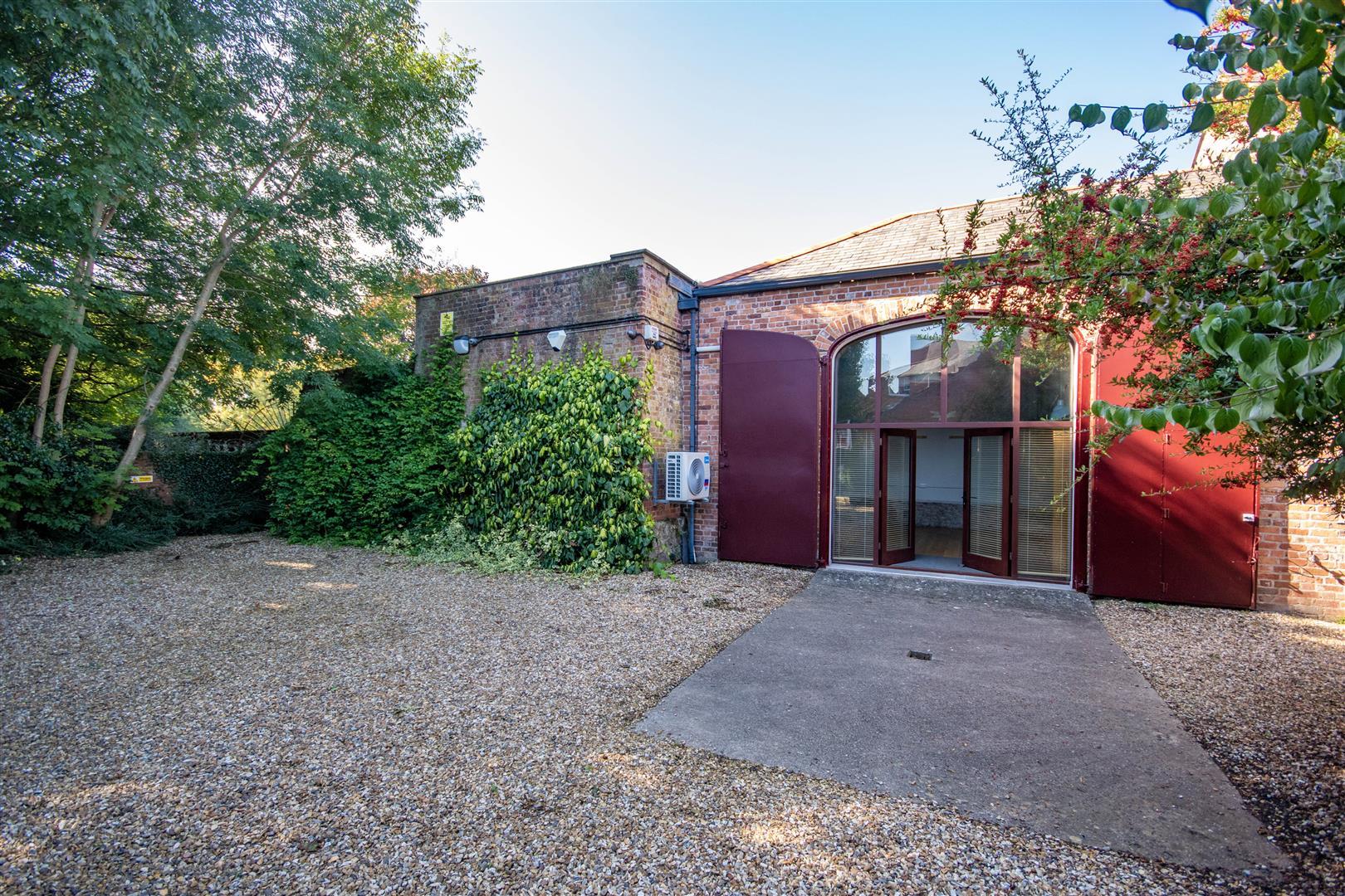 Property Image 358cbb4d-bb86-444f-90f8-1d46f506424f