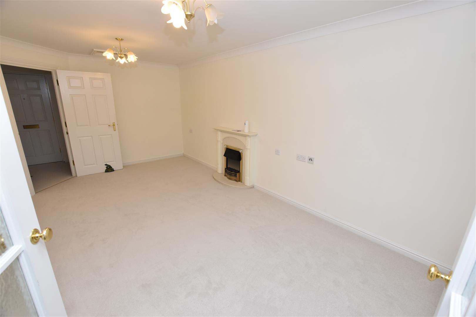 Property Image 35a6bf48-d922-40ed-9dcc-30d4a7d81208