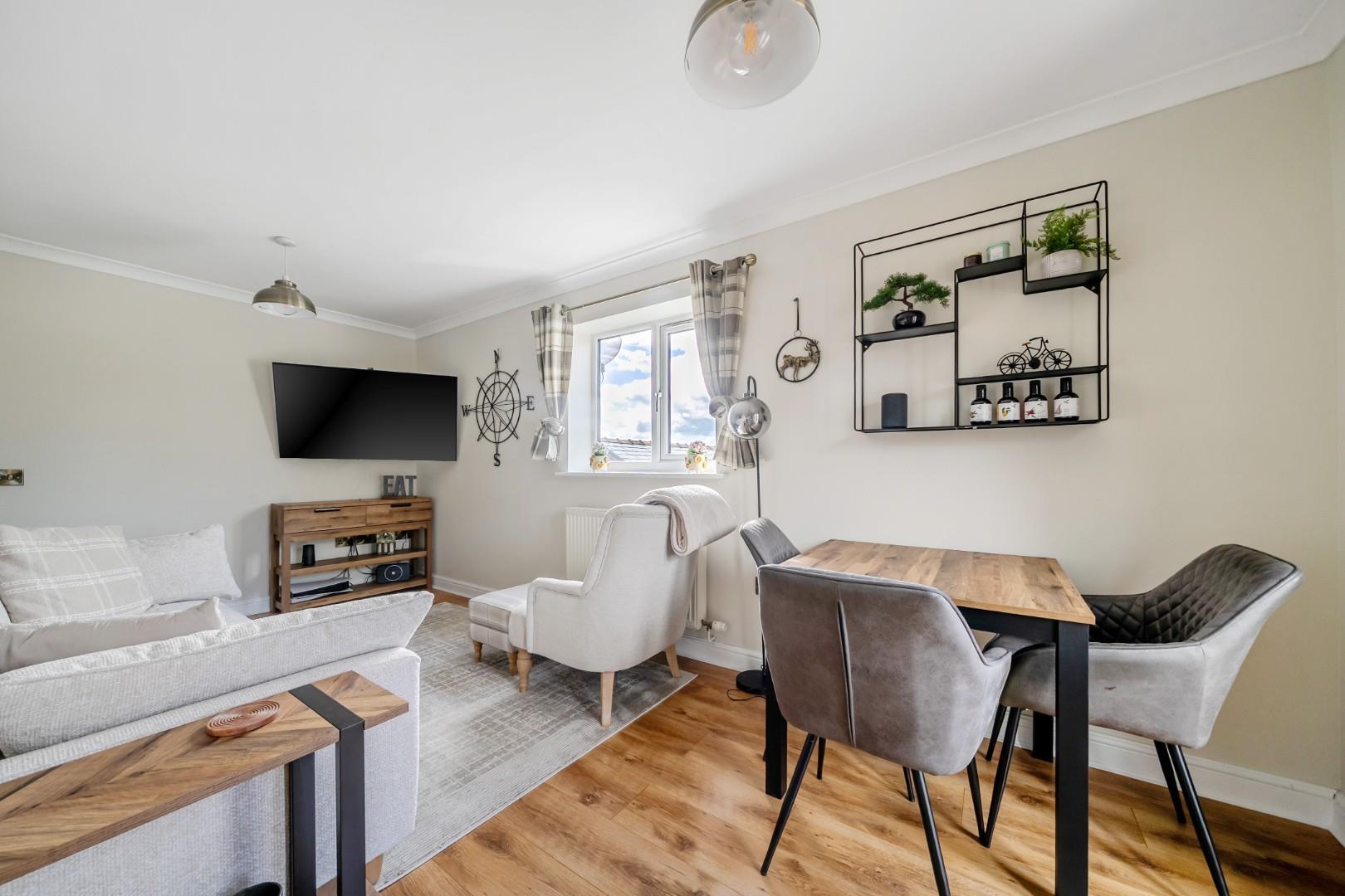 Property Image 35adef1e-3d90-4852-94f8-b1a5dba58b80