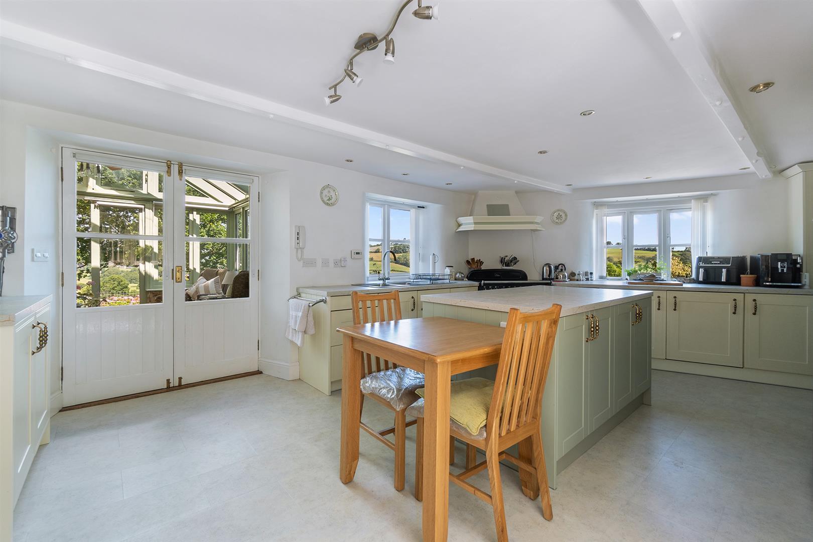 Property Image 35b85efd-e1e6-4999-93a3-086890749553