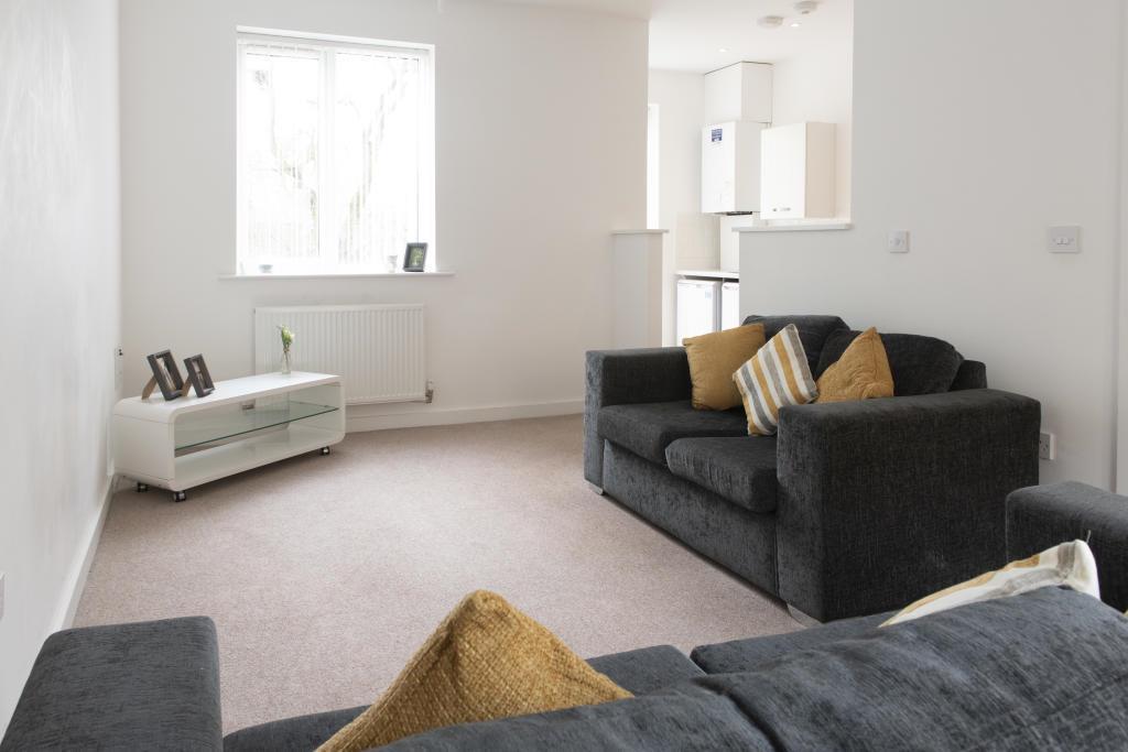 Property Image 35c0ea49-fbe3-4874-8f10-477e66811bf1