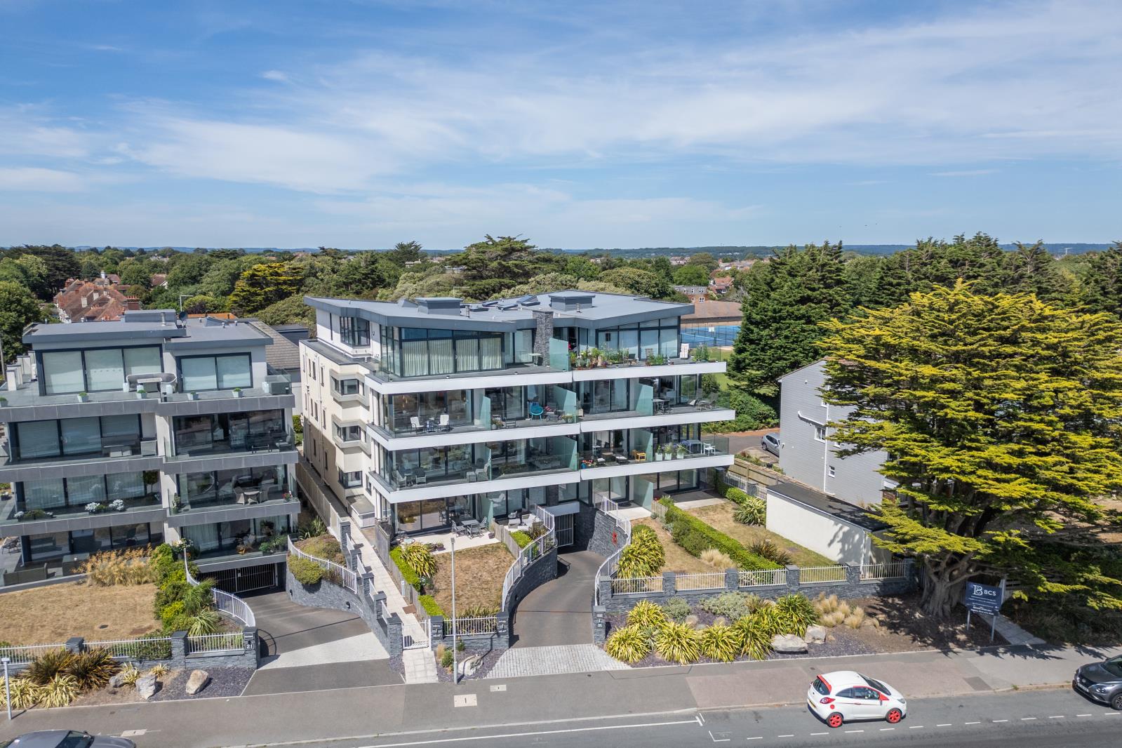 Property Image 35cfc600-a357-4eb8-8a3d-2aeb88595c10