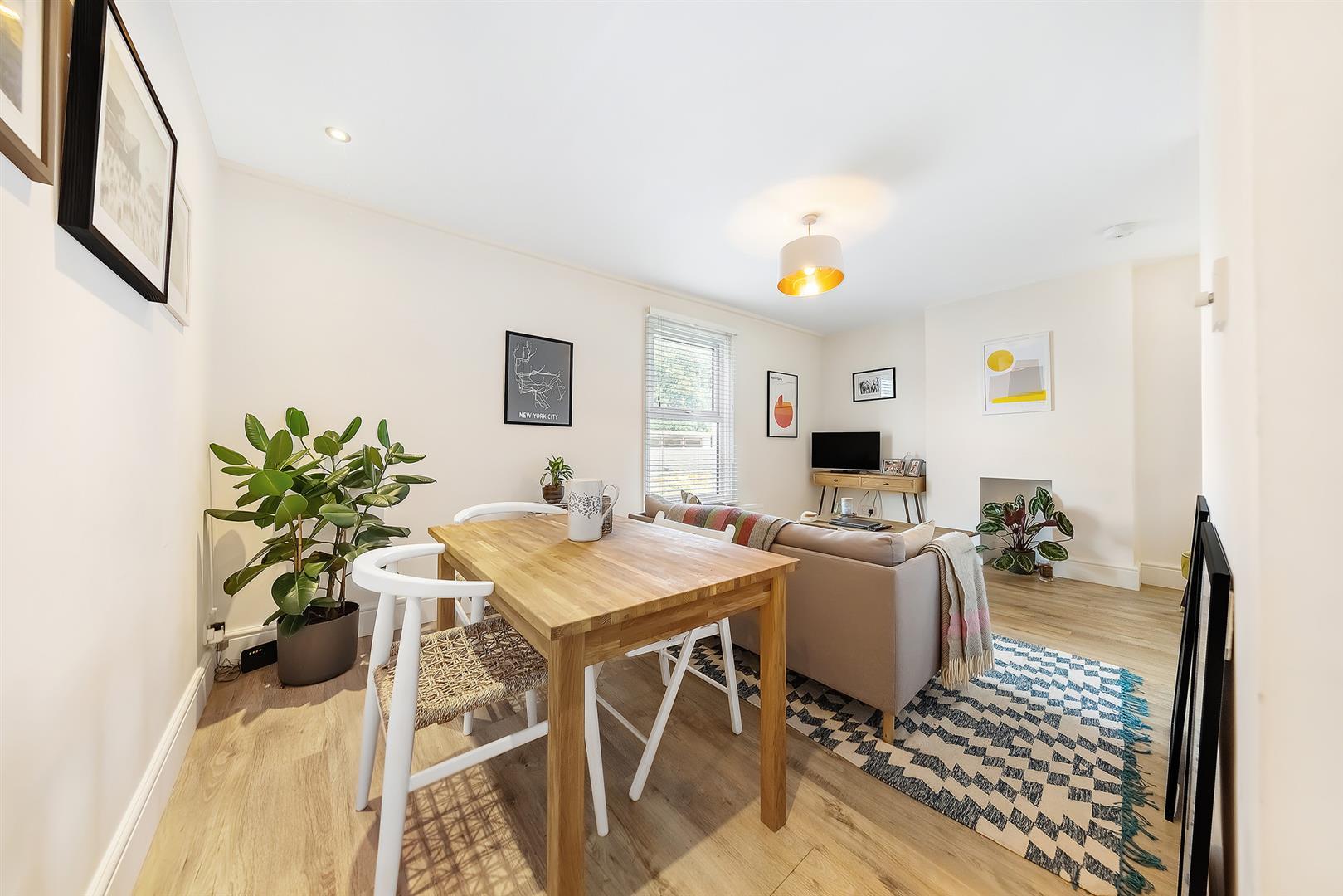 Property Image 35d0c081-6860-4f85-9985-712f36e483be