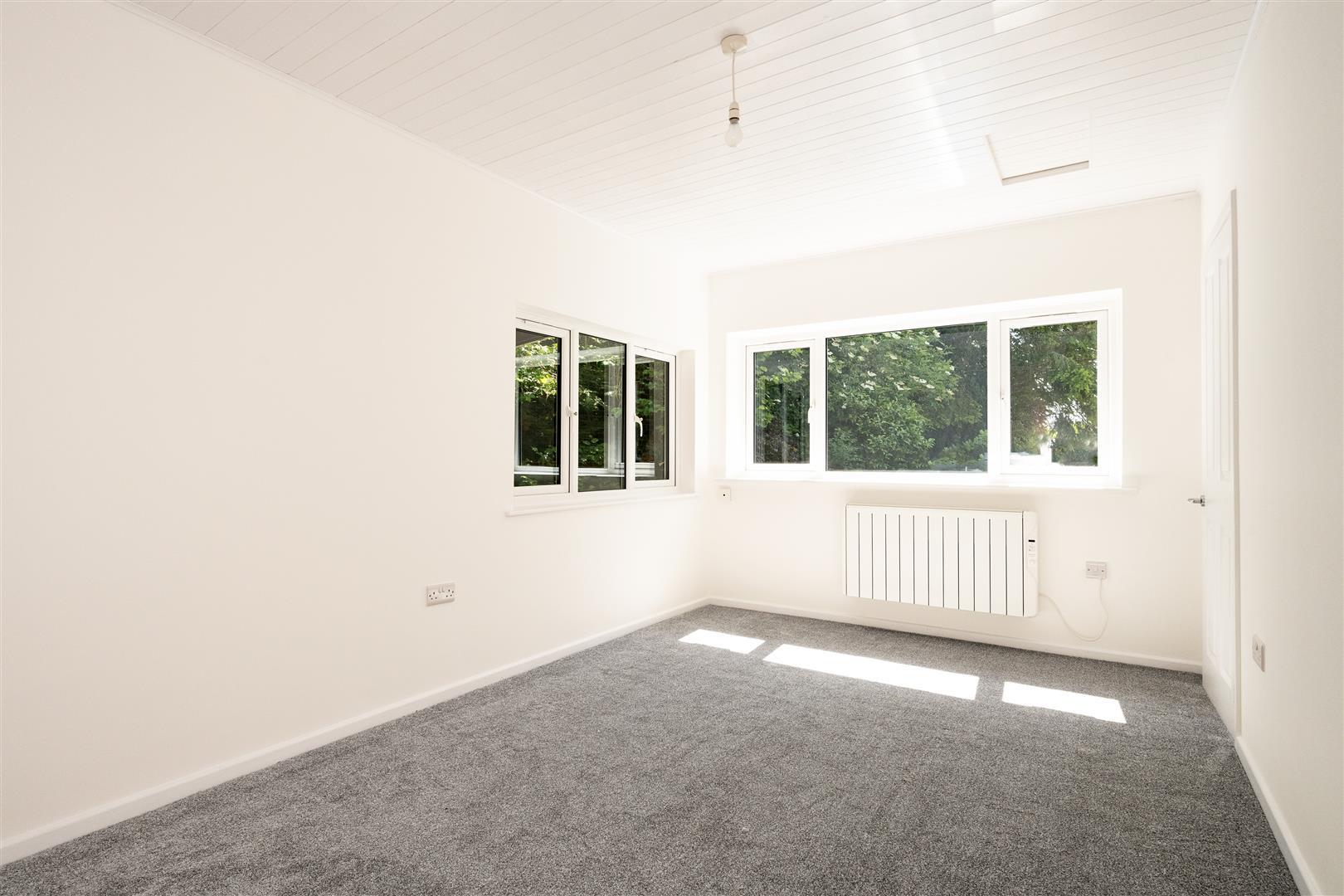 Property Image 35d79a54-37ca-4cb4-be14-7cfc252fe512