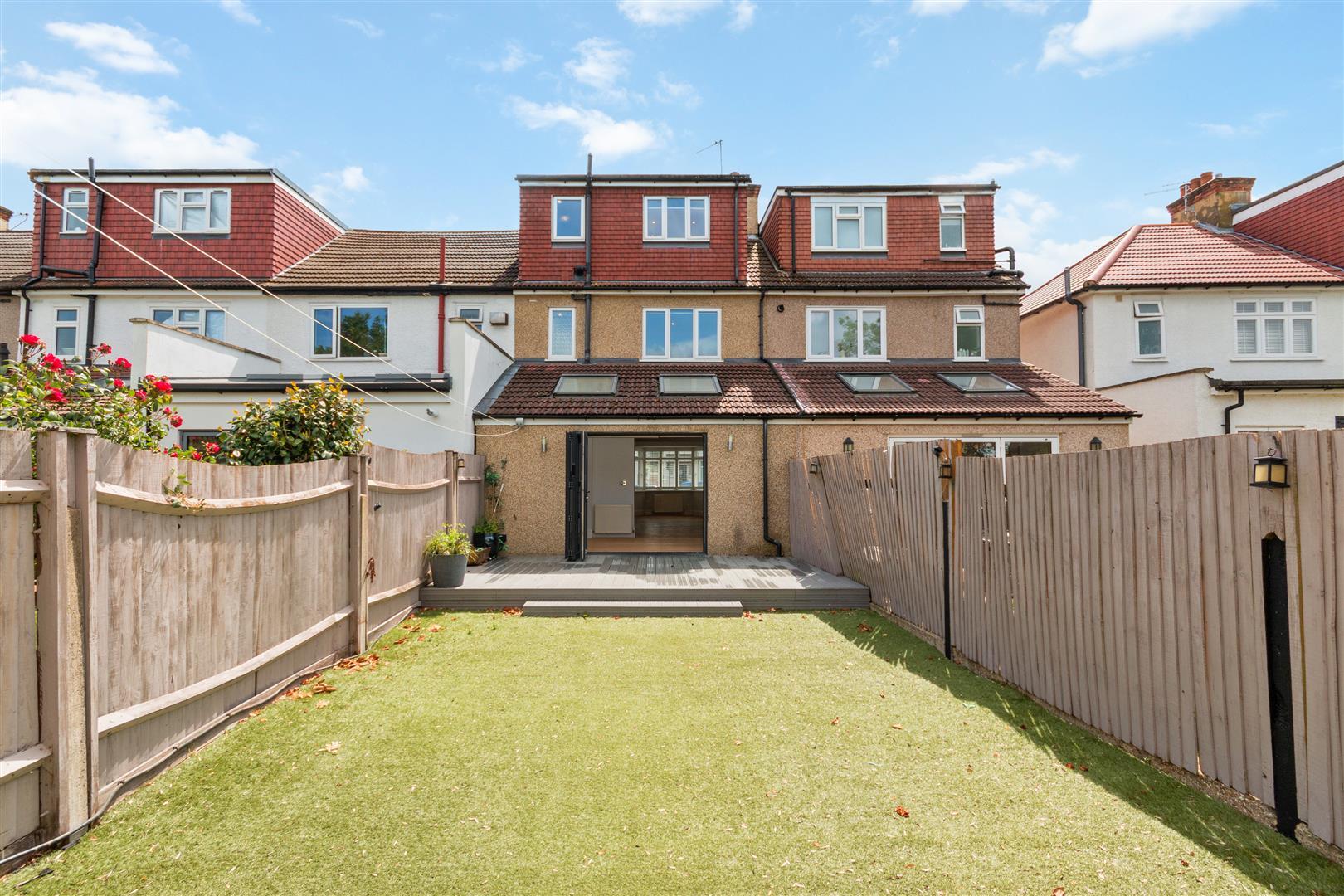 Property Image 35de5037-45b4-4c93-aa48-6a133ef64d31