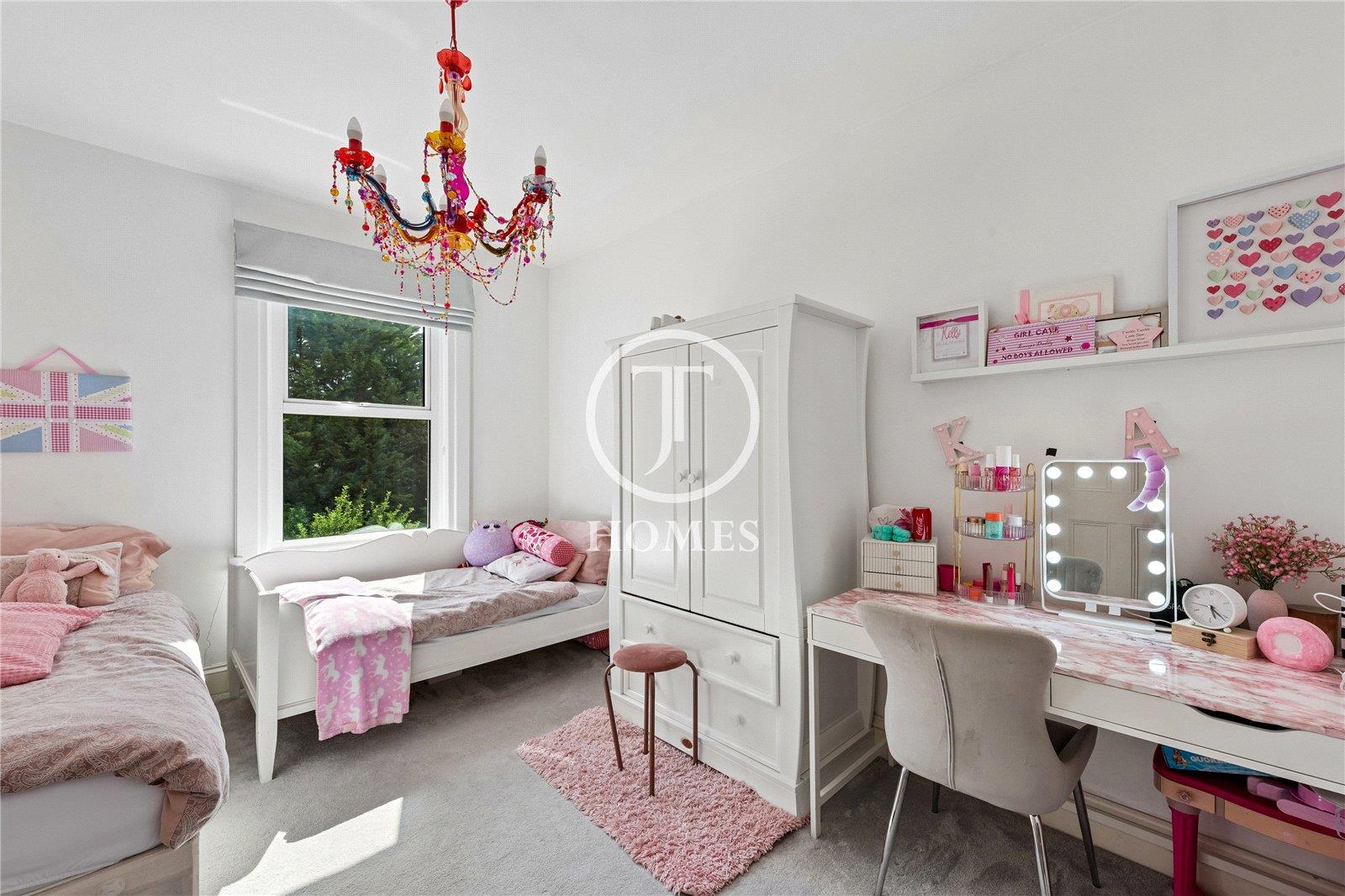 Property Image 35e791d7-ee23-4537-b7fb-22a2695d37c6