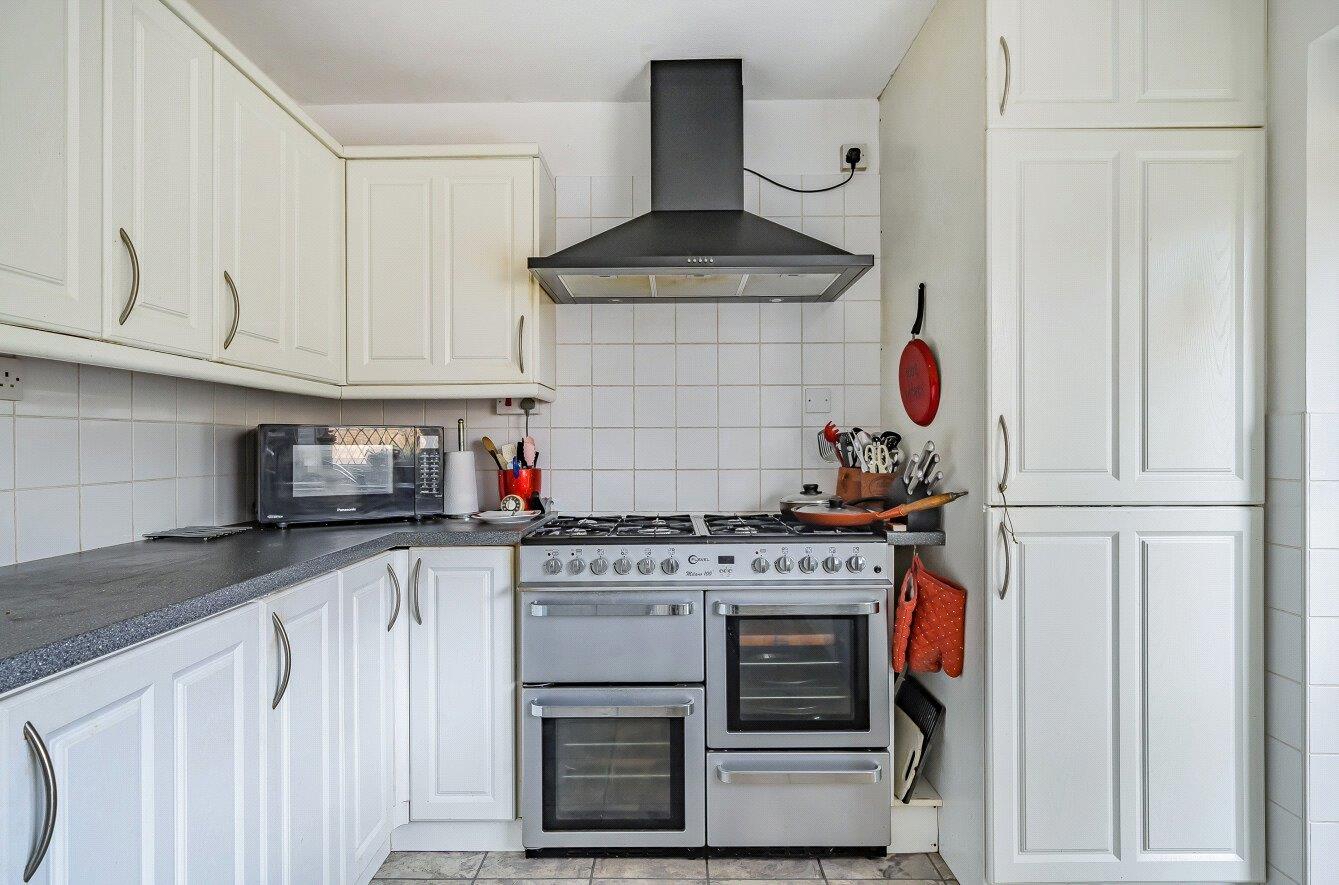 Property Image 35e952ed-5e88-46c8-9b3e-6214195f3853