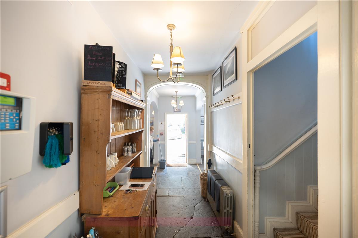 Property Image 35ed5146-9686-4479-bf7d-6f0ee3ef99ab
