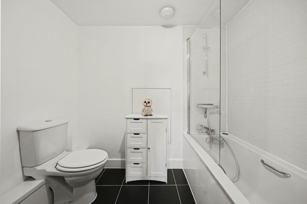 Property Image 35f1def0-1c3e-49f4-881e-7330624281cf