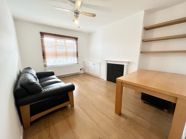 Property Image 35fddeb7-0567-4a51-9227-7bbd2e43a704