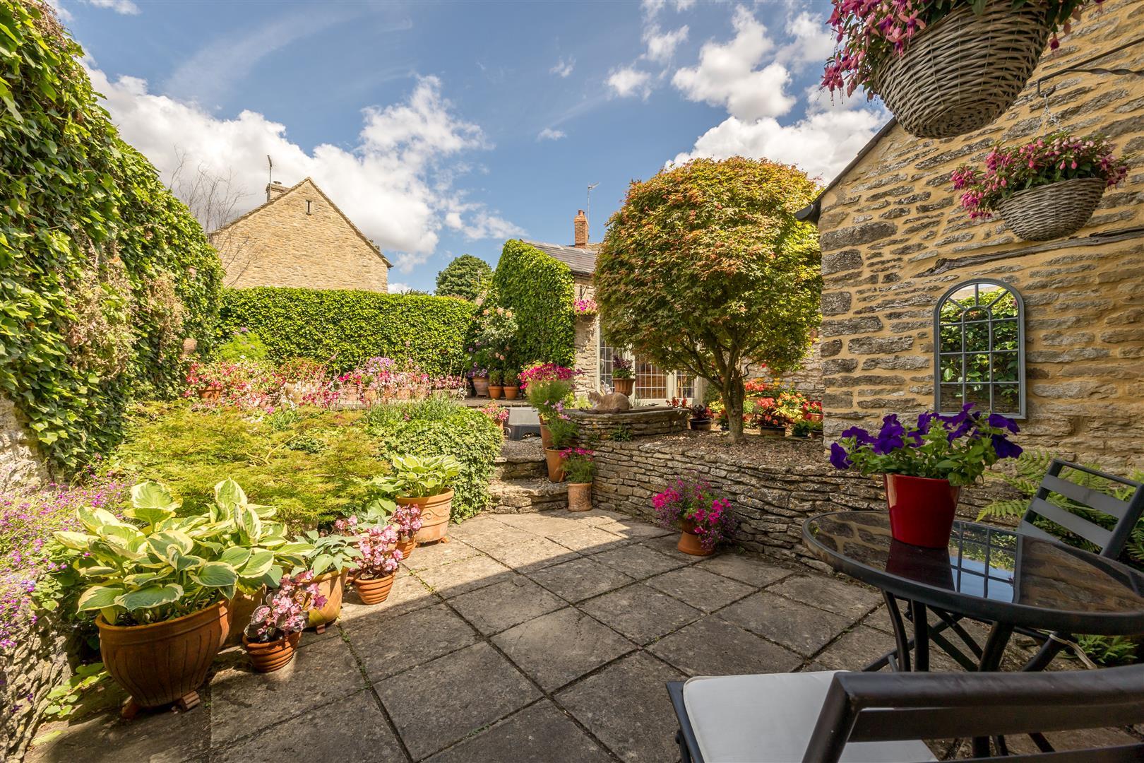 Property Image 35fe6c9d-9304-4fe3-91fa-4a4ad543f7f8