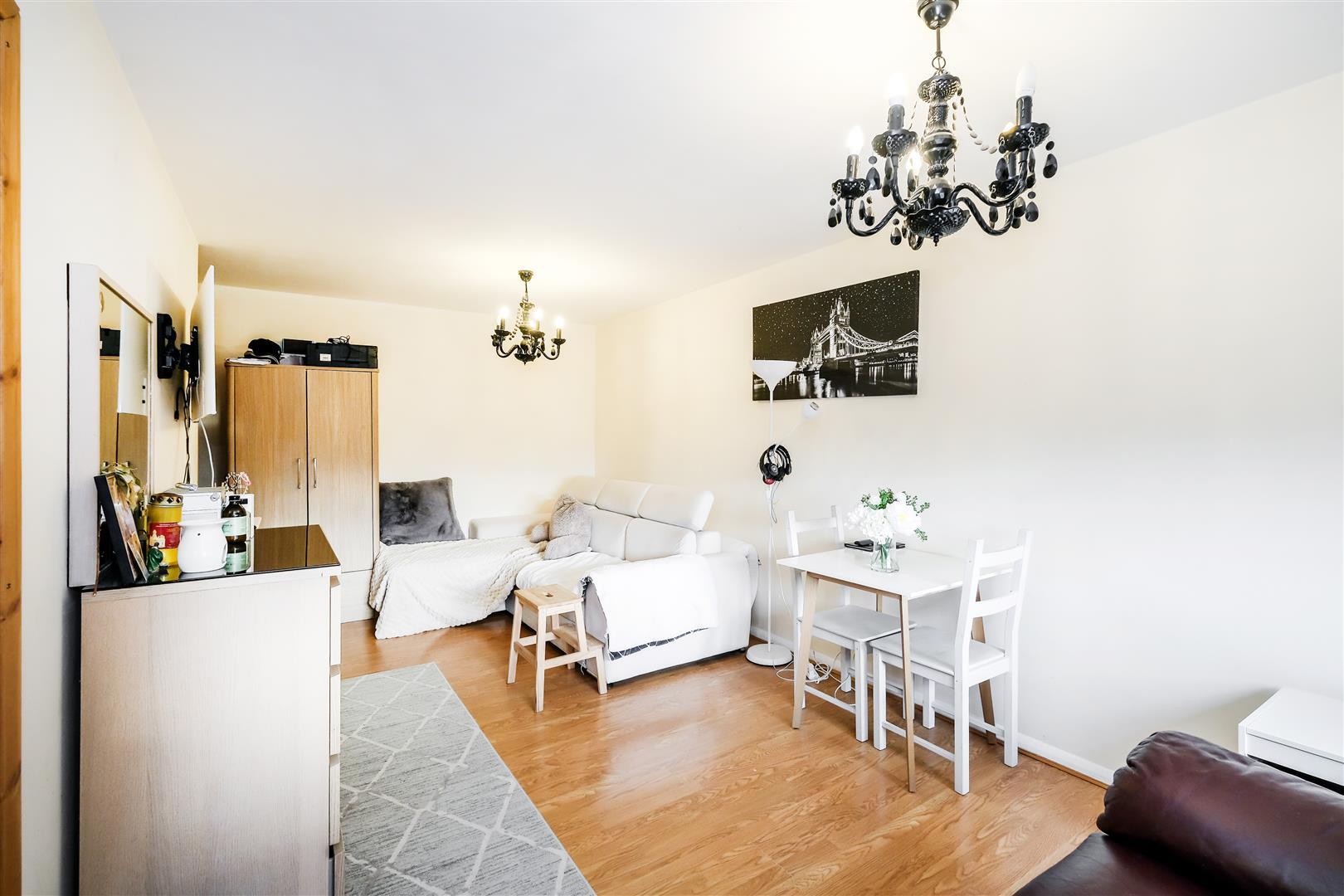 Property Image 360586b9-a088-415a-b003-b33defd79f04