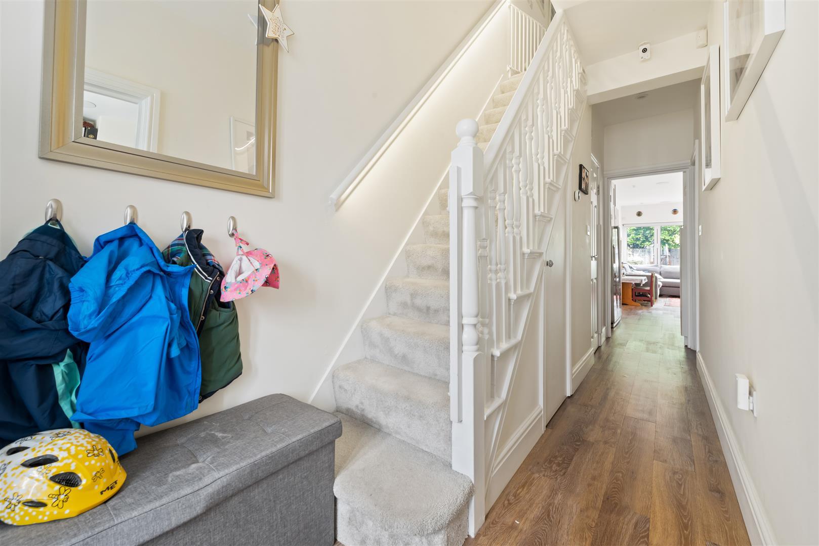 Property Image 36081bff-b4be-490b-bfb5-95cd3cf345f0