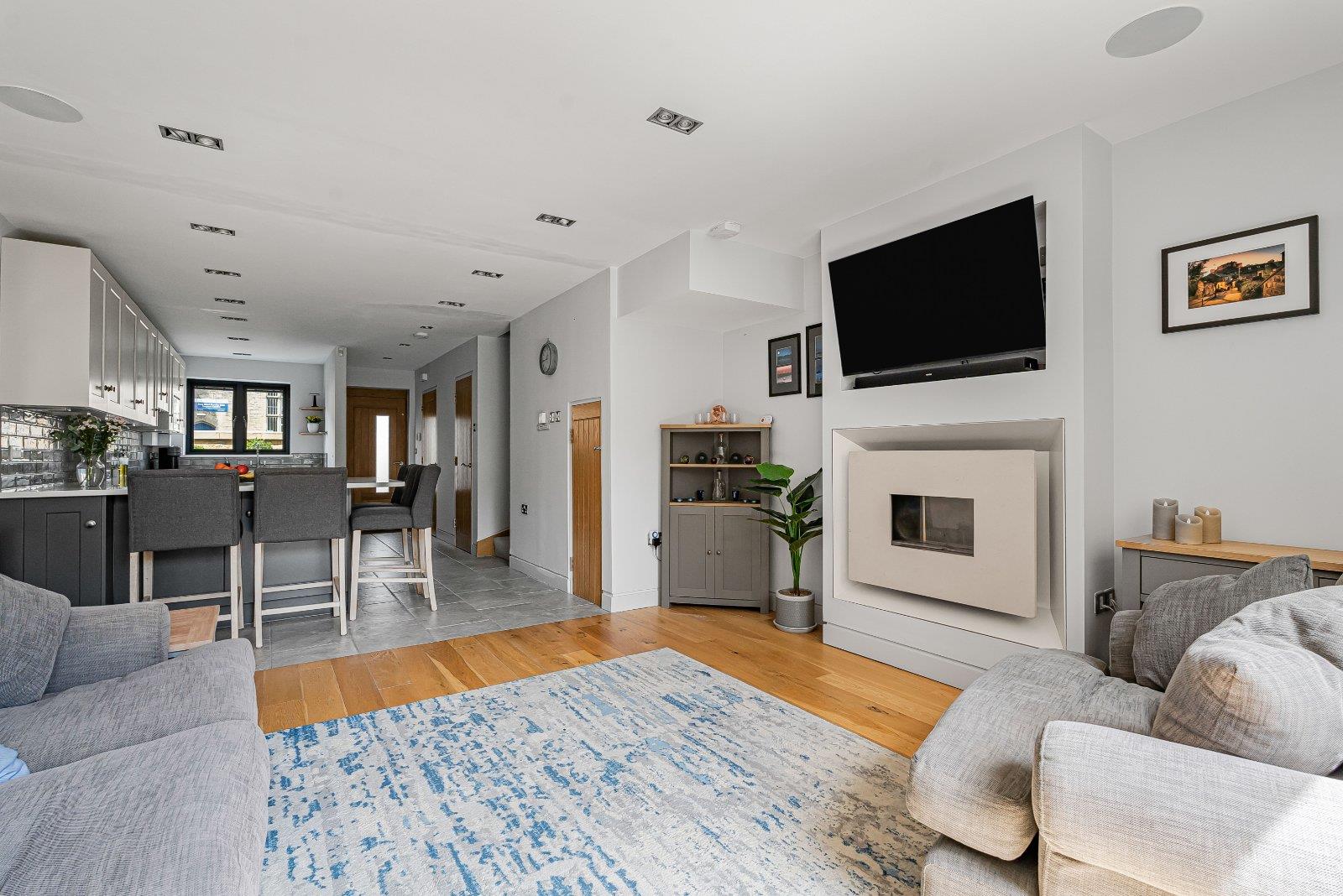 Property Image 361712f0-b84f-493c-ba90-359209f830d8