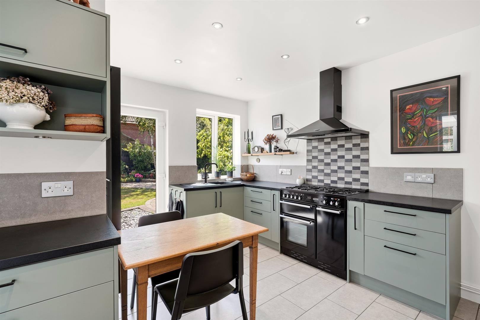 Property Image 361887c5-48dc-44be-a2e2-275513cff339