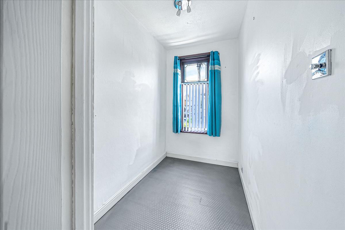 Property Image 363340e9-545b-40b2-8547-ad5cc336b0ca