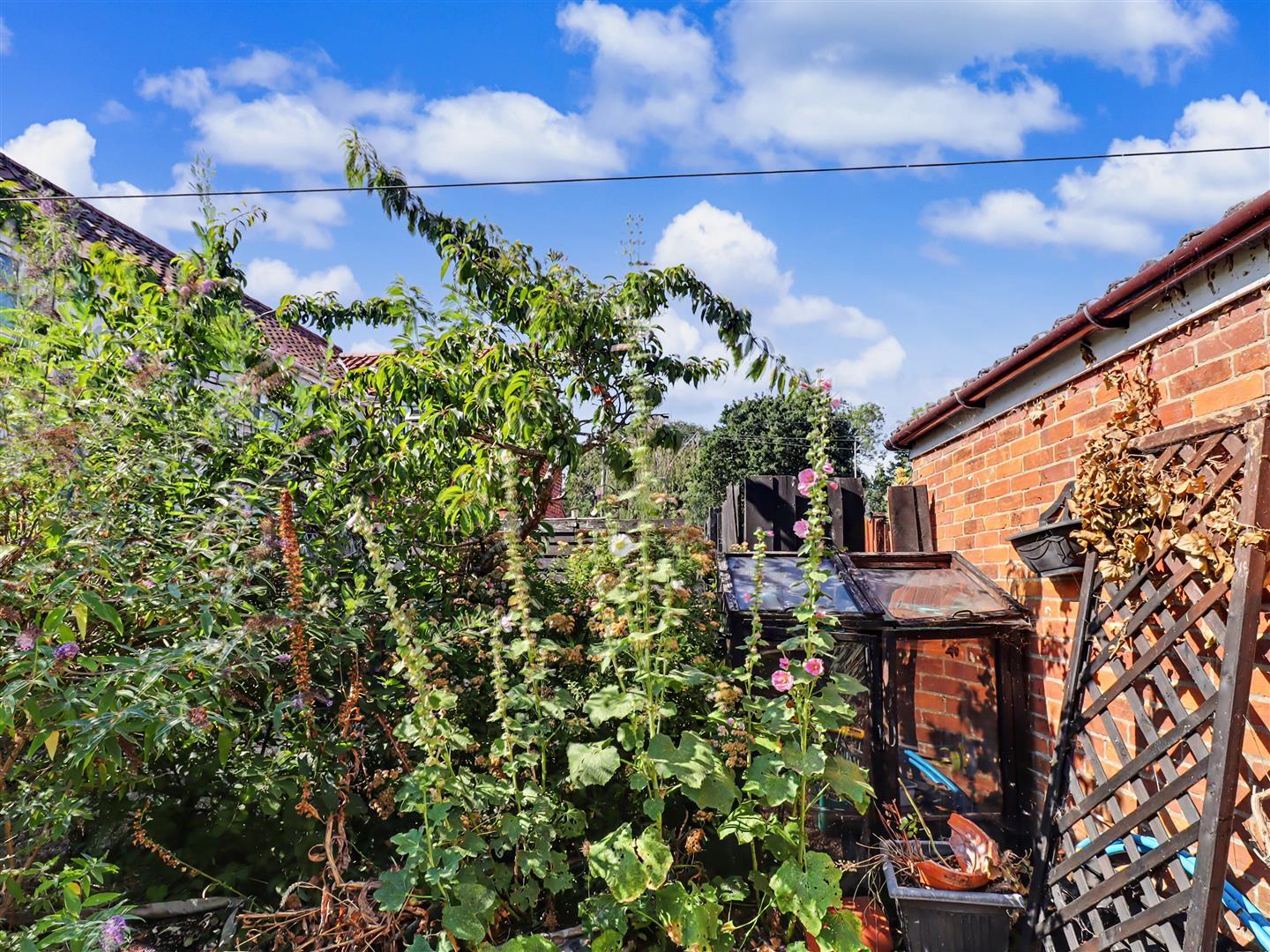 Property Image 36335647-ba01-45b3-81f2-a403b783b2bf