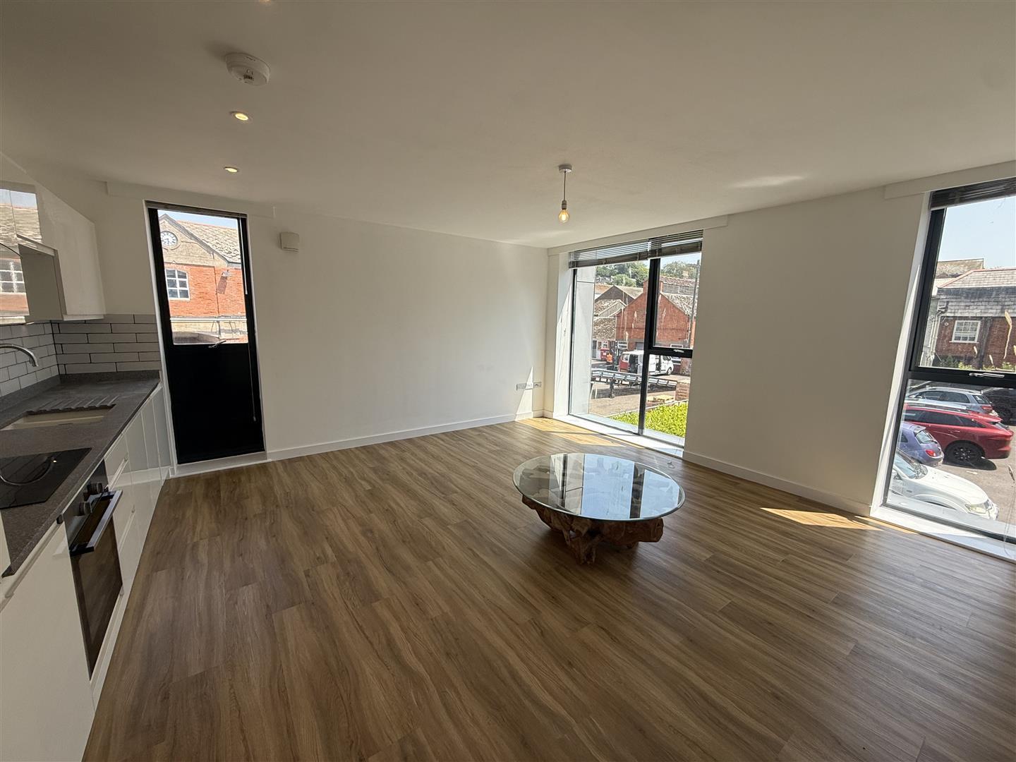 Property Image 36351d1d-c2da-431a-b6c8-811de40a0ad3