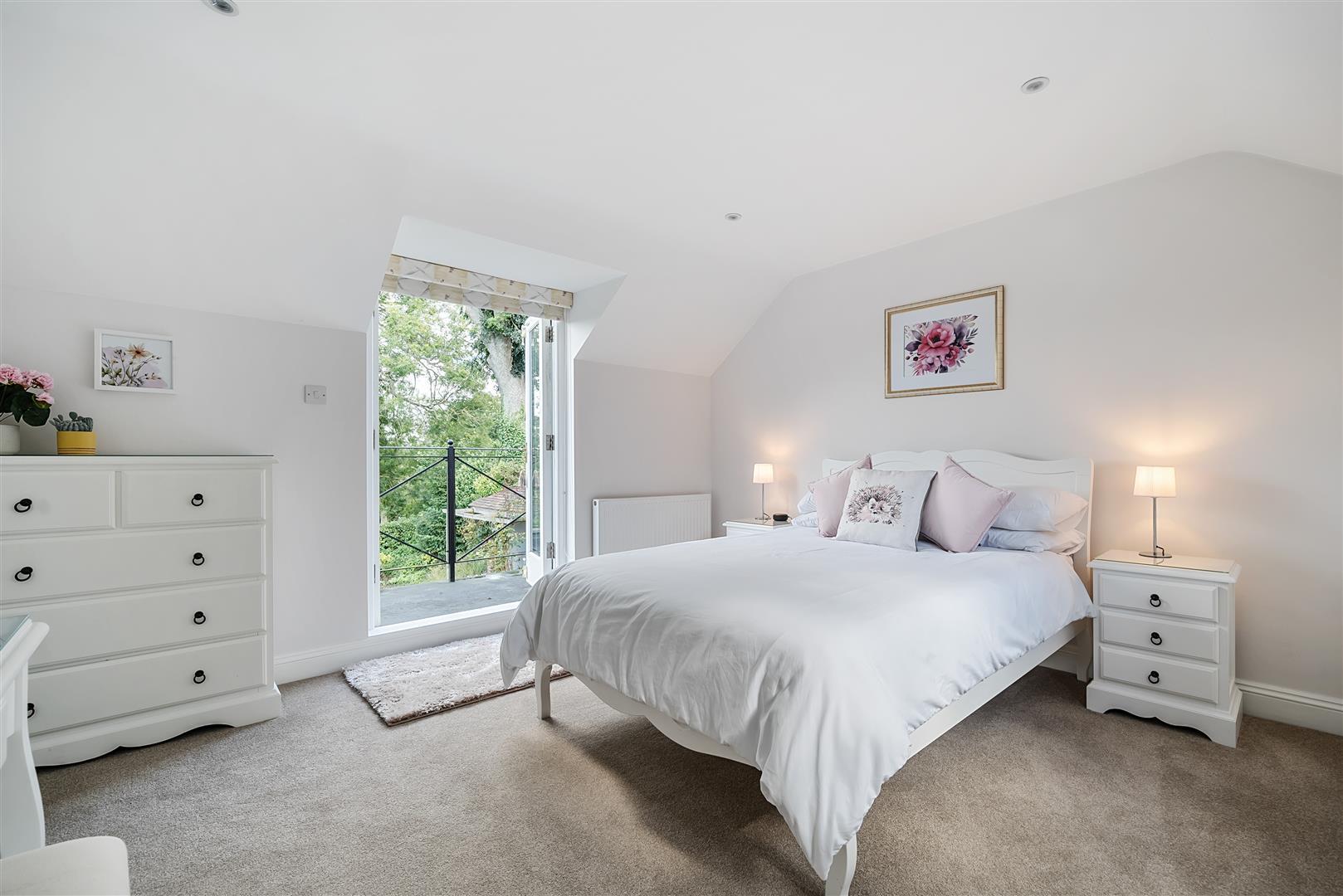 Property Image 3635ede8-57e9-41b4-b6e7-b34f66f7c7e2