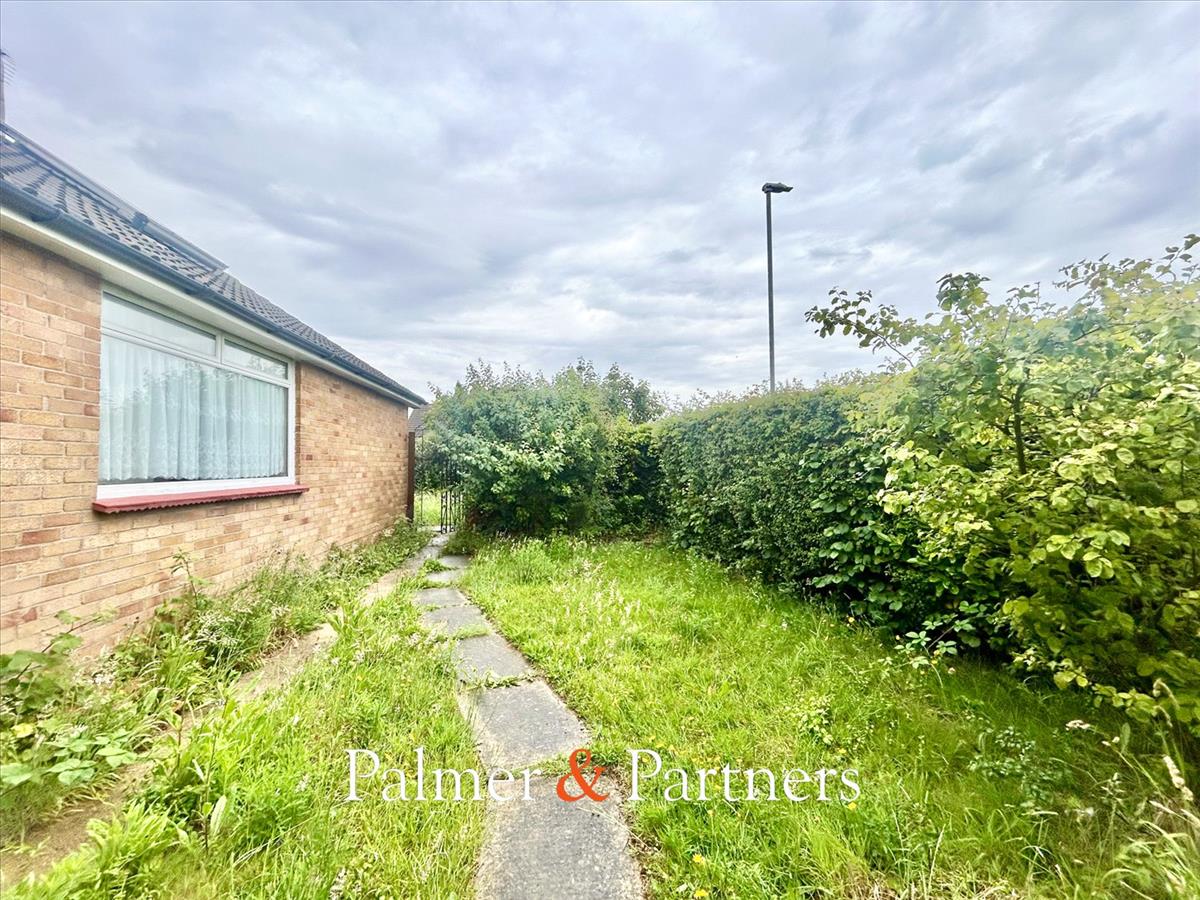 Property Image 36363842-e4ef-40d5-97f8-0fc53c2f2c5c