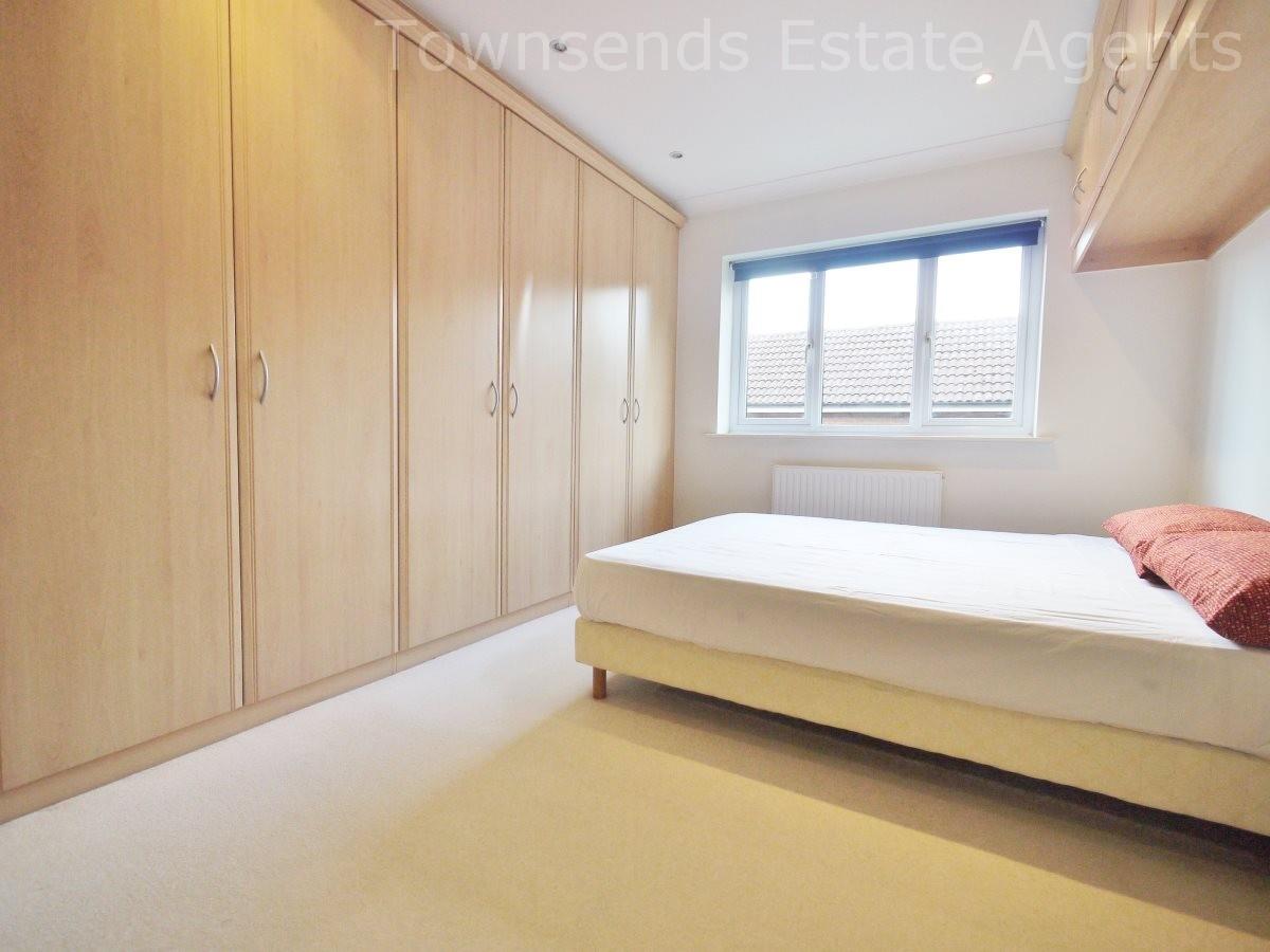 Property Image 363de382-6c7d-4510-b4a7-af02c275faab