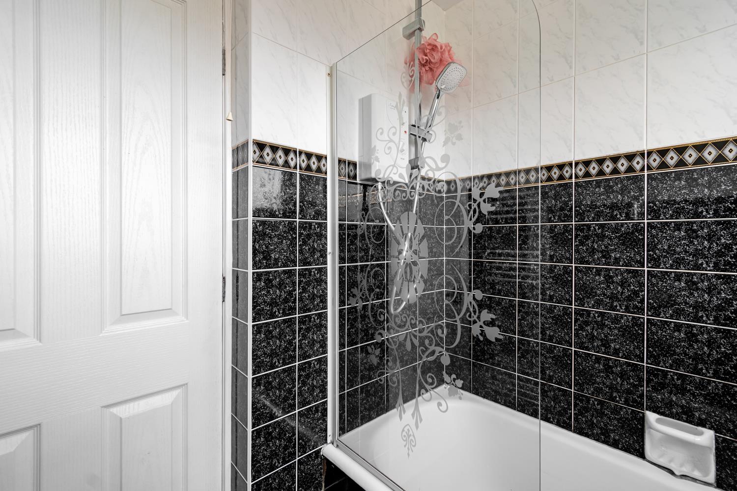 Property Image 3642fb43-4639-40c6-967e-040a93420f90