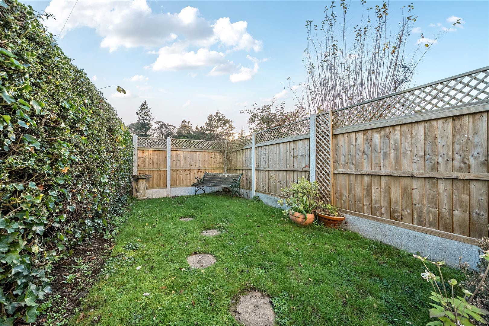 Property Image 36518833-5620-4388-943a-11d72fb76d47