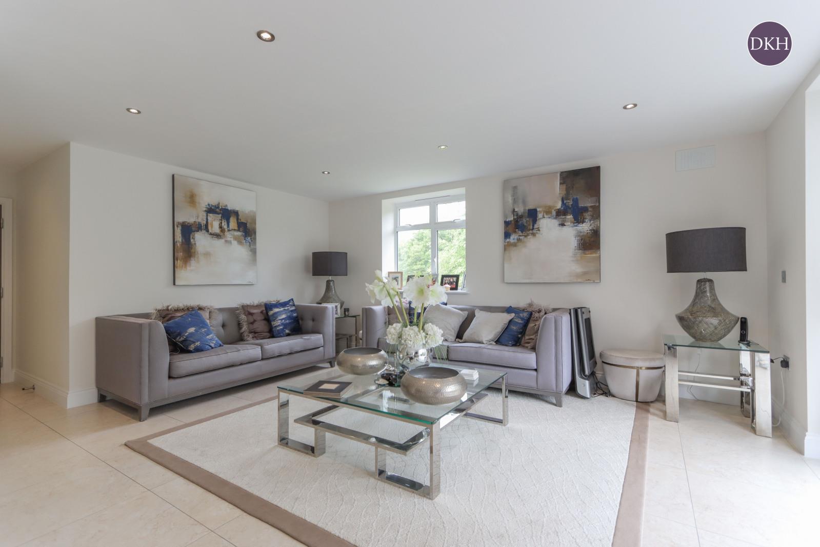 Property Image 365983cd-d73d-4c73-8b17-bed6cd16e9a8