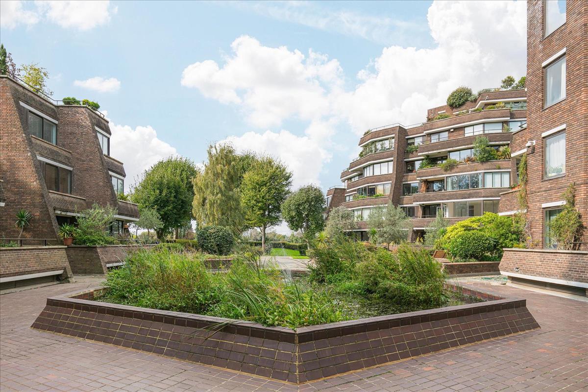 Property Image 366196a6-a2c8-4d6e-994b-698f7889508d