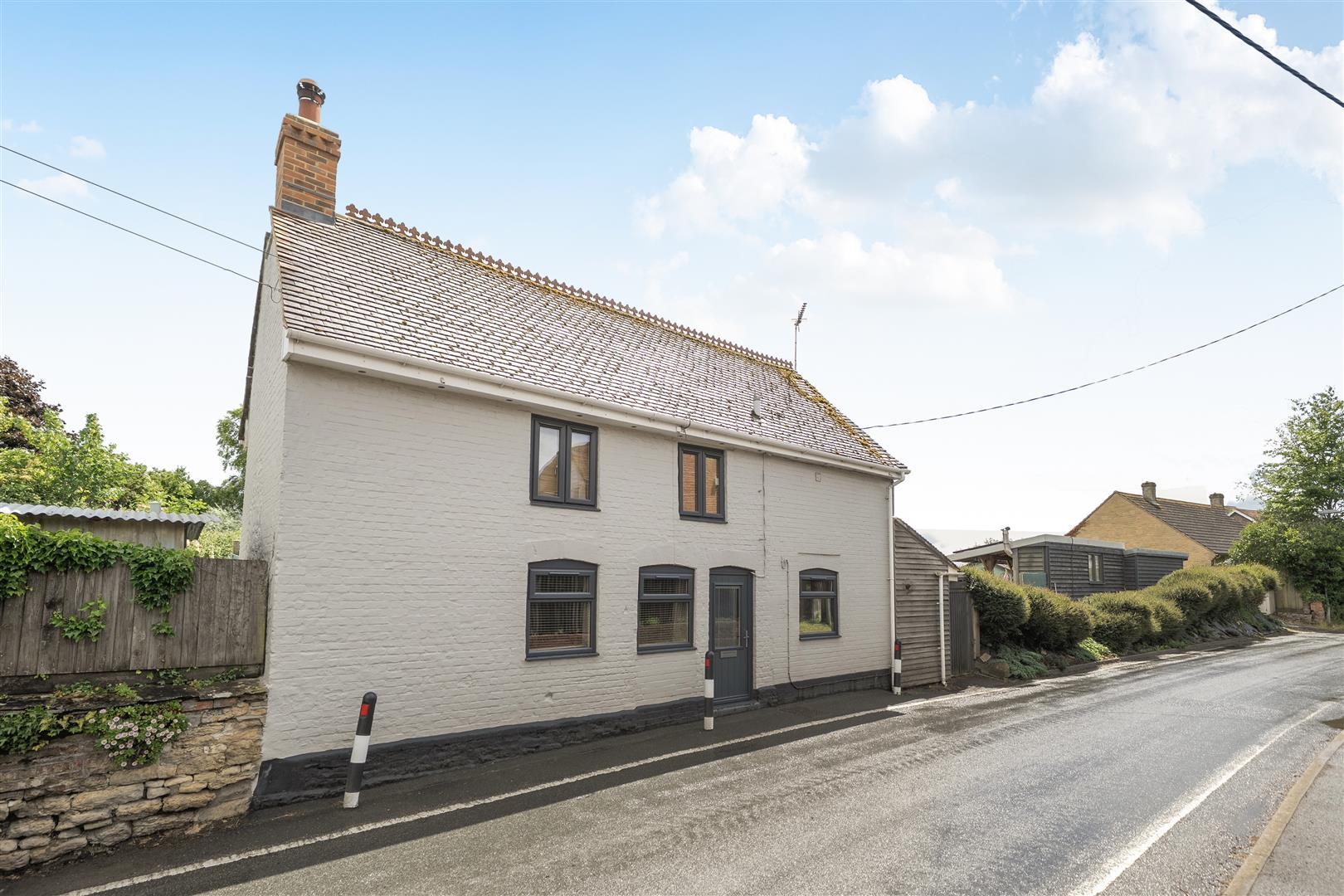 Property Image 36827216-69a1-4d61-8b68-83e1151966e3
