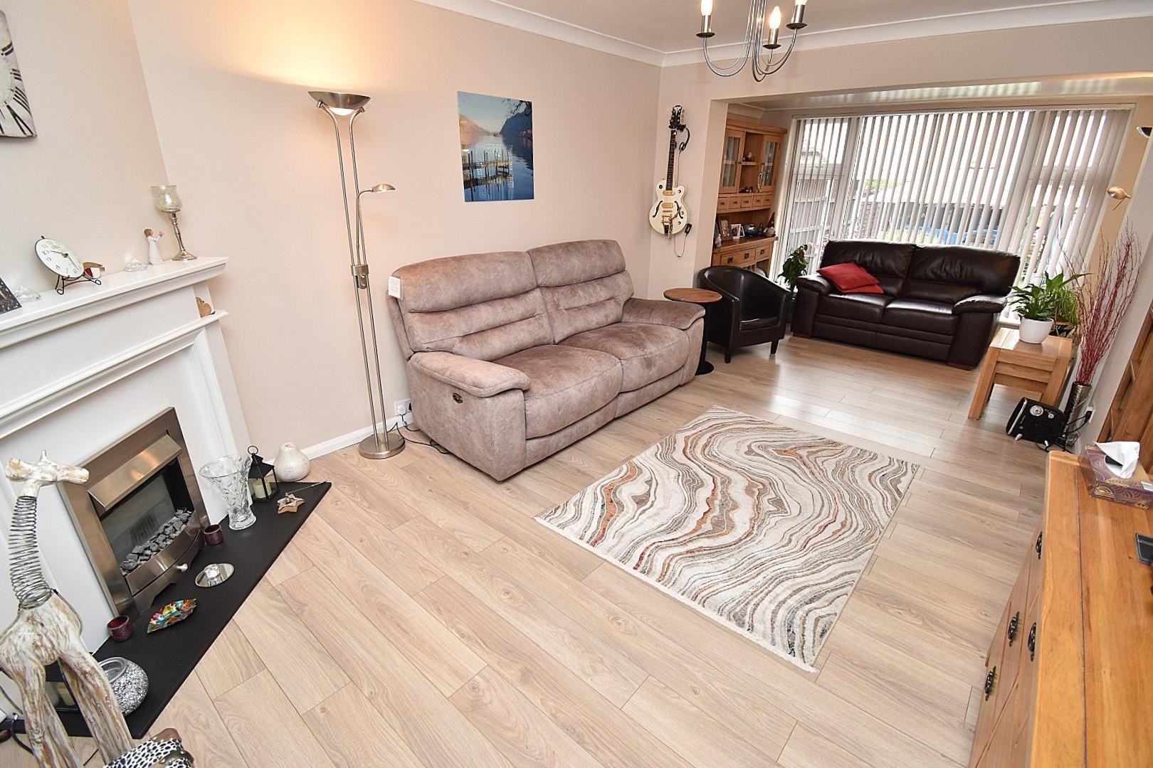 Property Image 3688bac3-fe5a-4a28-b353-e84dc5055f81