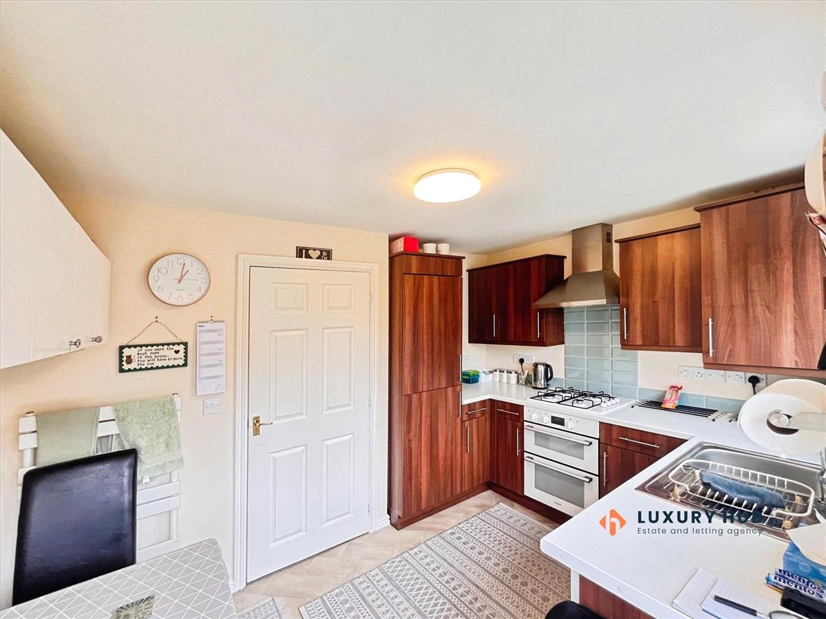 Property Image 368a1b3d-2188-4830-86a3-6231370101c3