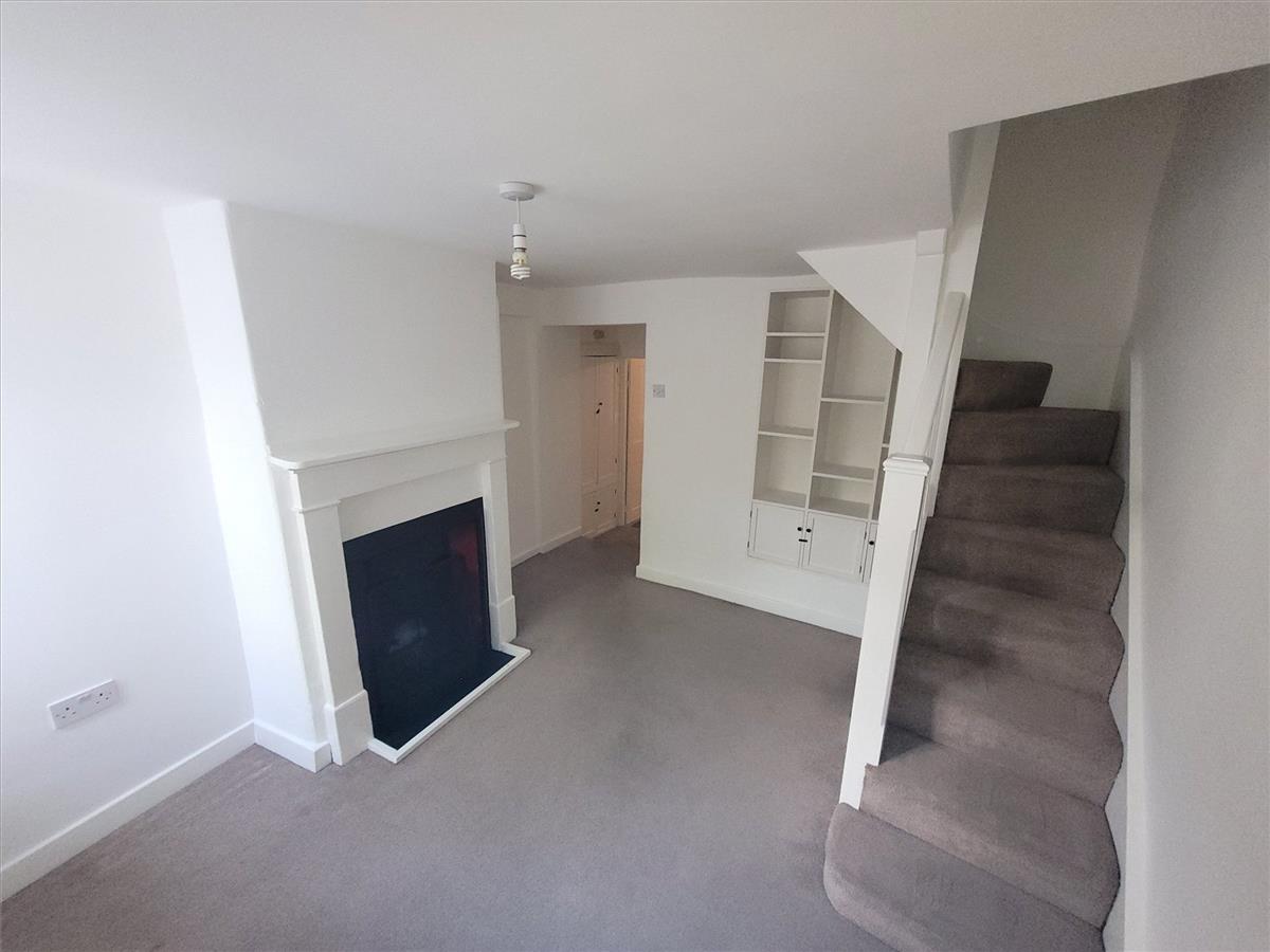 Property Image 3691da06-4cc9-4cd6-84f0-50b46d78ef41