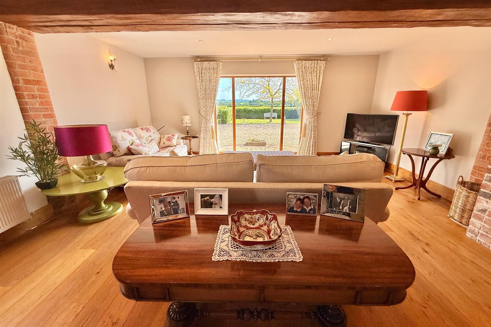 Property Image 3693c81c-ba06-4517-b6f1-7ab6a5ac5fec