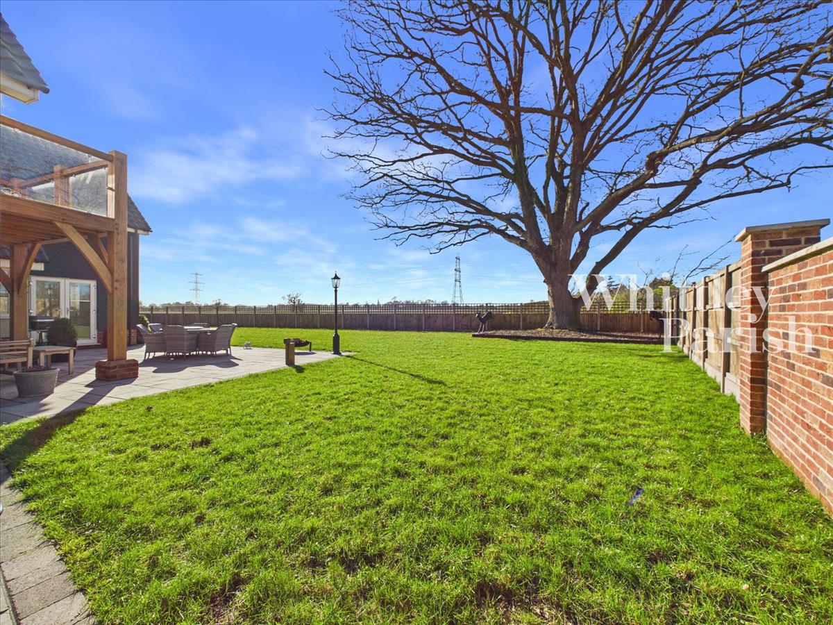 Property Image 369423de-6048-4c9a-8cd7-d0e599072951