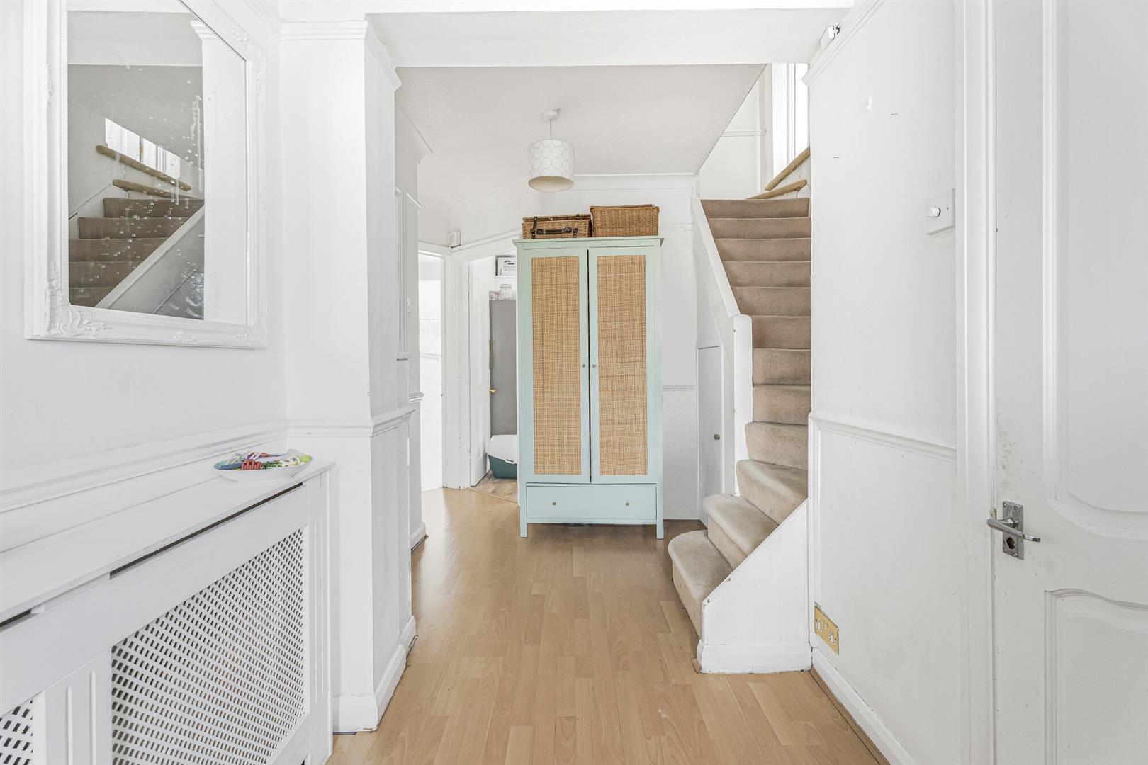 Property Image 369b190f-f449-4533-9c2c-a1b1a889b682