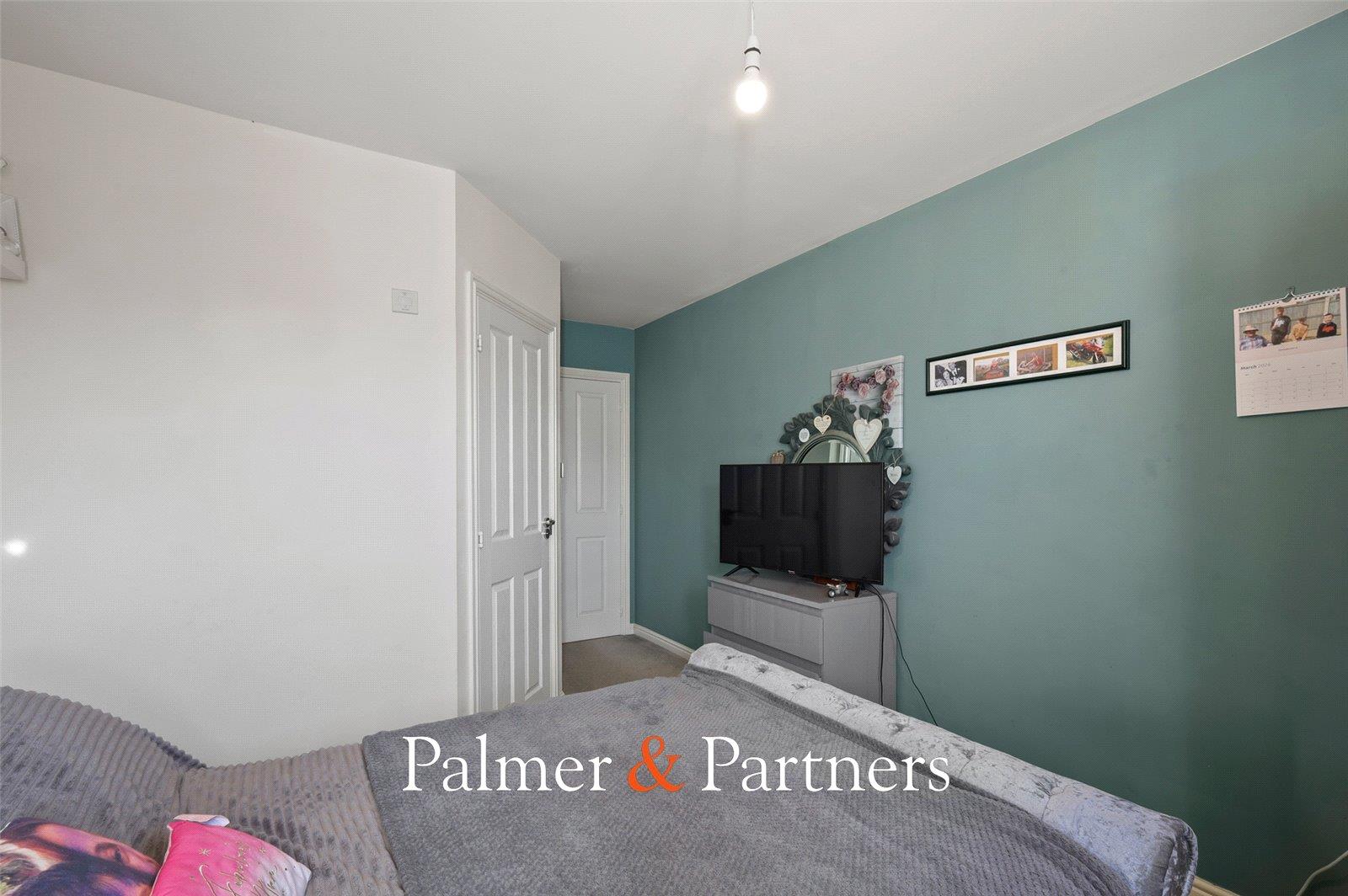 Property Image 369bf110-9fde-46ff-a542-41ff3f379b5c