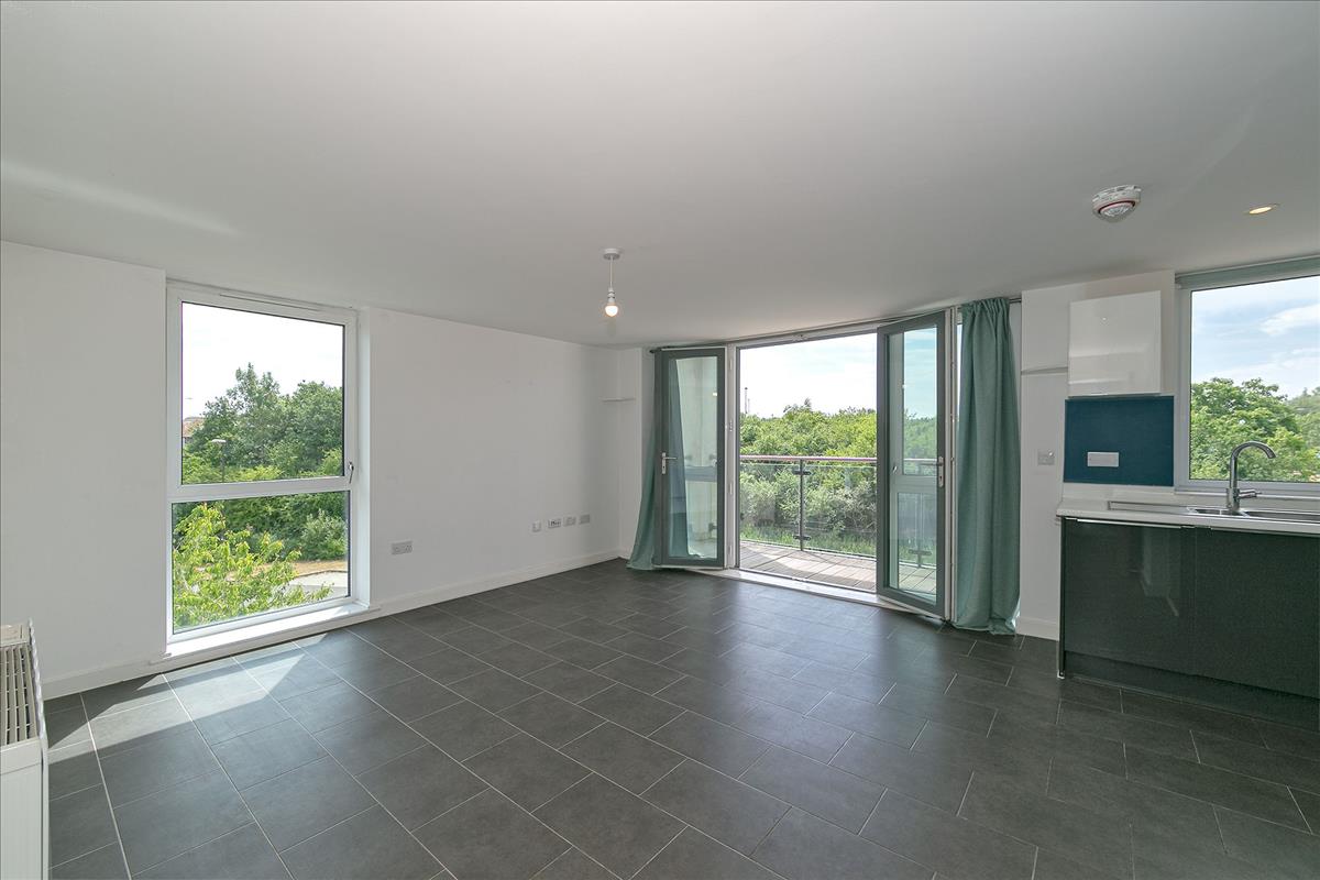 Property Image 36a490df-ae28-45b3-9f96-bd016edf83c3