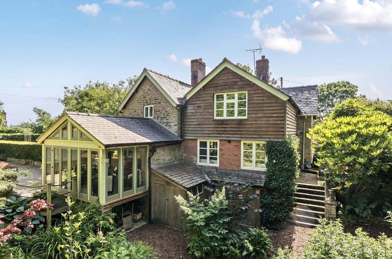 Property Image 36b65245-b979-4256-8cba-c80c2b5c5b68