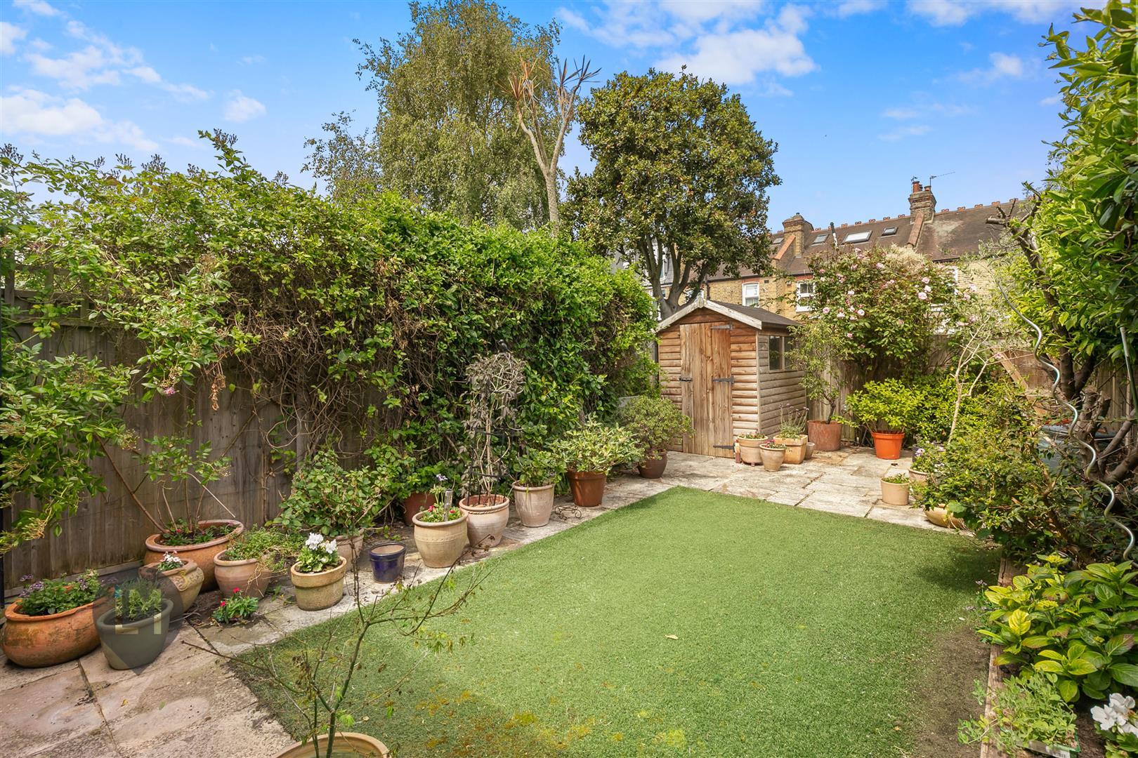 Property Image 36b895a9-4e79-44d1-9feb-14b0b815adef