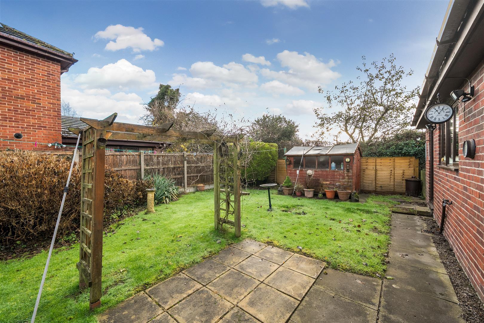 Property Image 36ba9074-022f-4231-bf92-bf995305e537