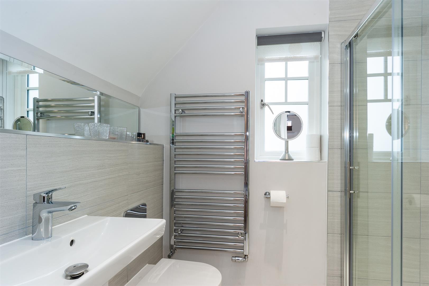 Property Image 36c734e8-5487-4764-a441-e97f48d2f303