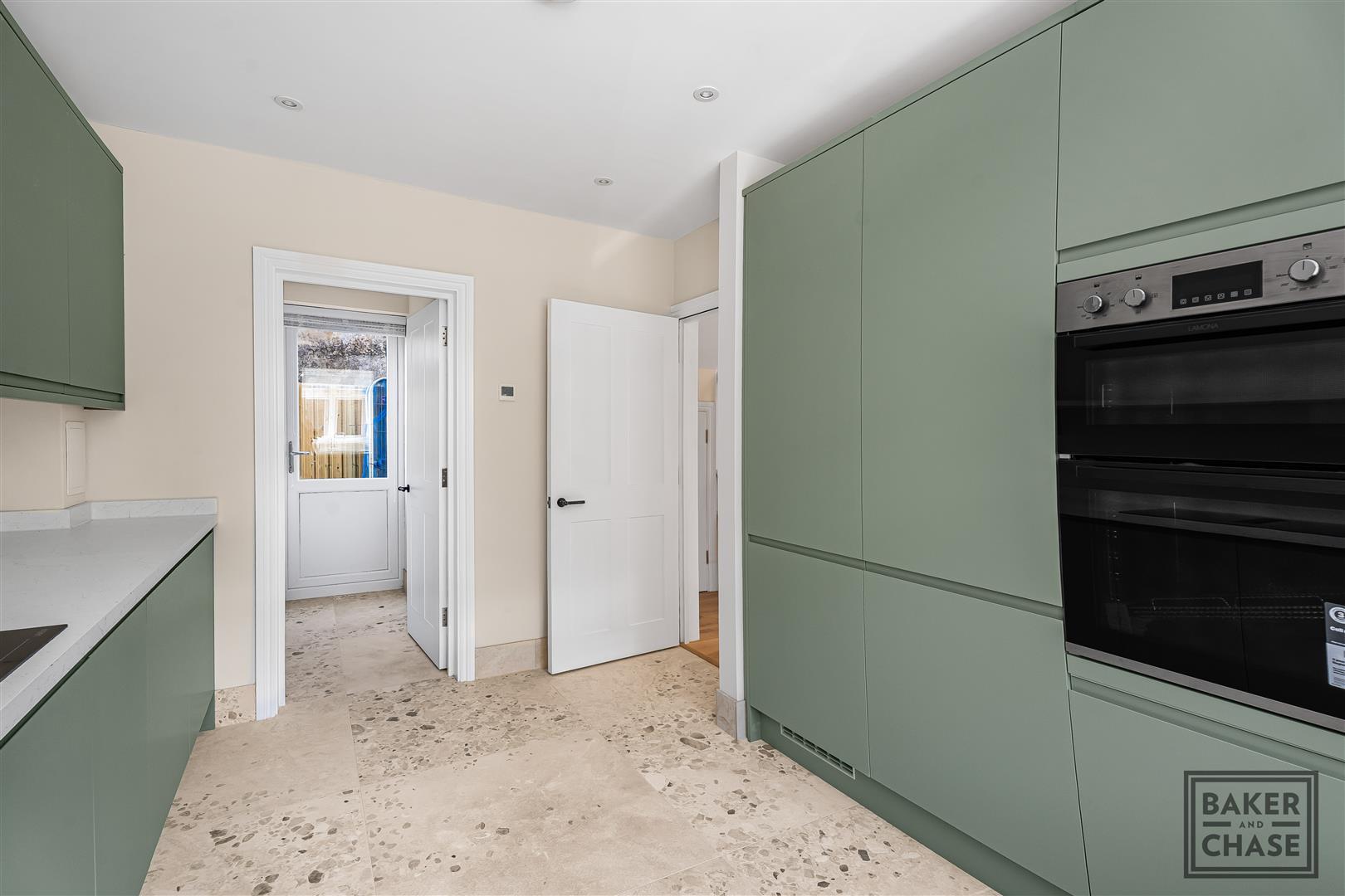 Property Image 36da85c9-9e9e-4935-96ad-8d315b857fef