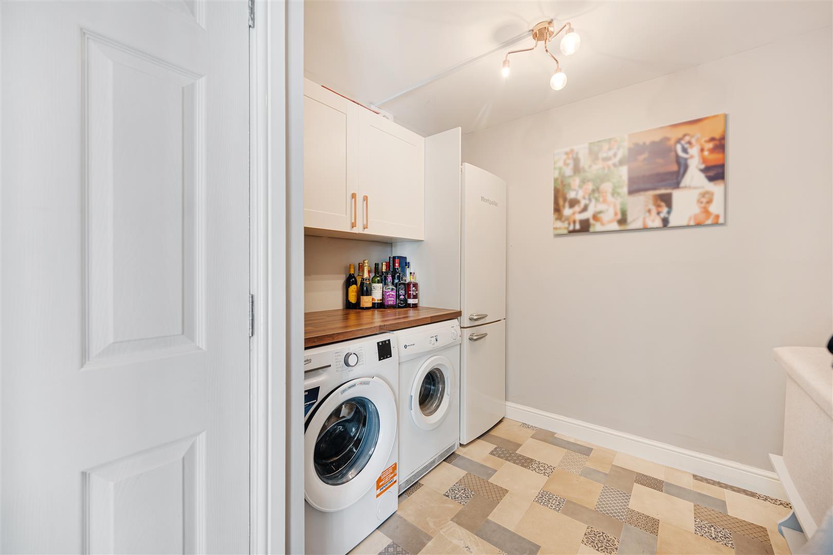 Property Image 36ded433-80db-4d69-b5e4-35490dff5f18